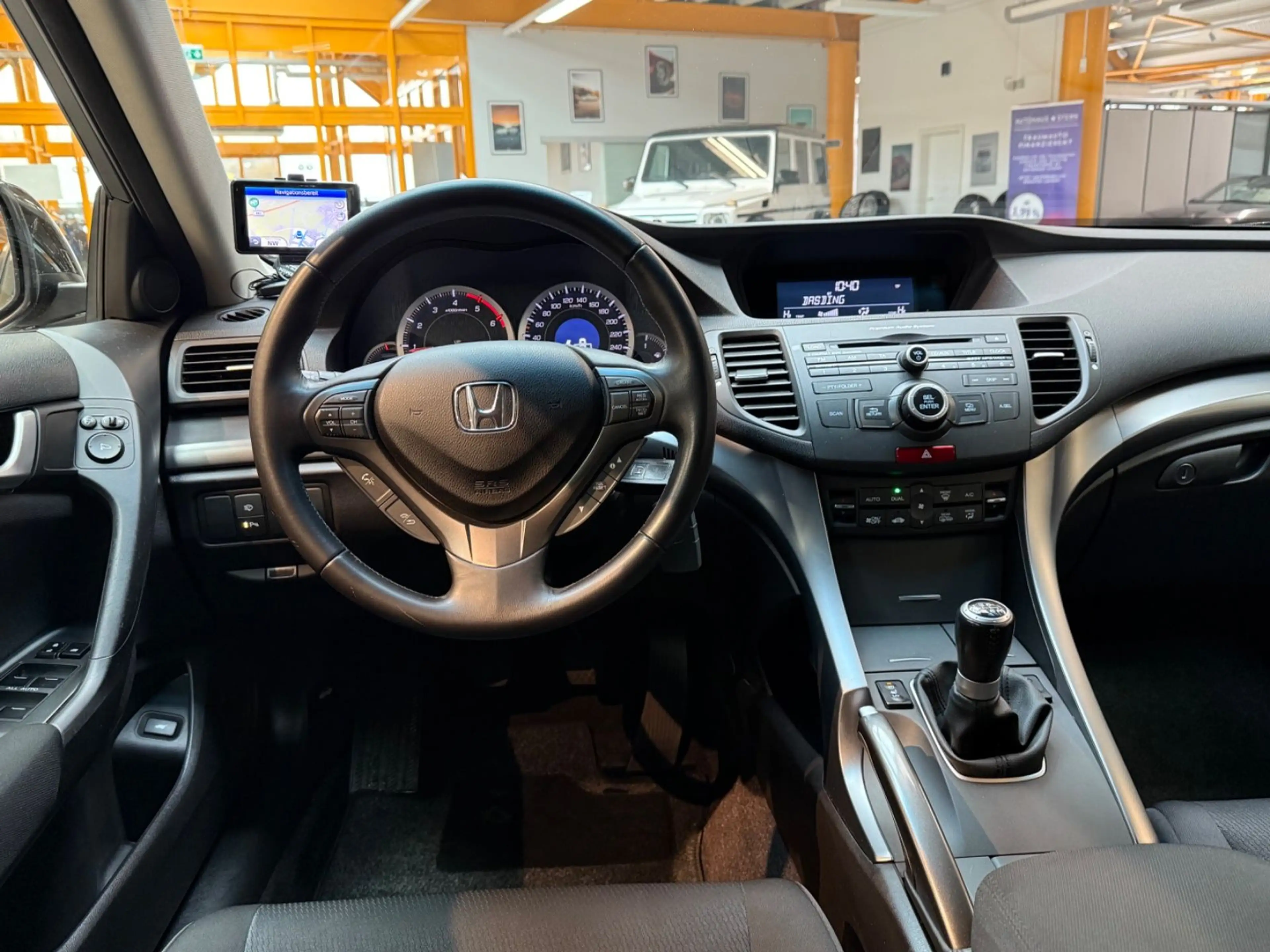 Honda Accord Tourer Executive|AHK|Navi|Xenon|1.Hand — photo 12