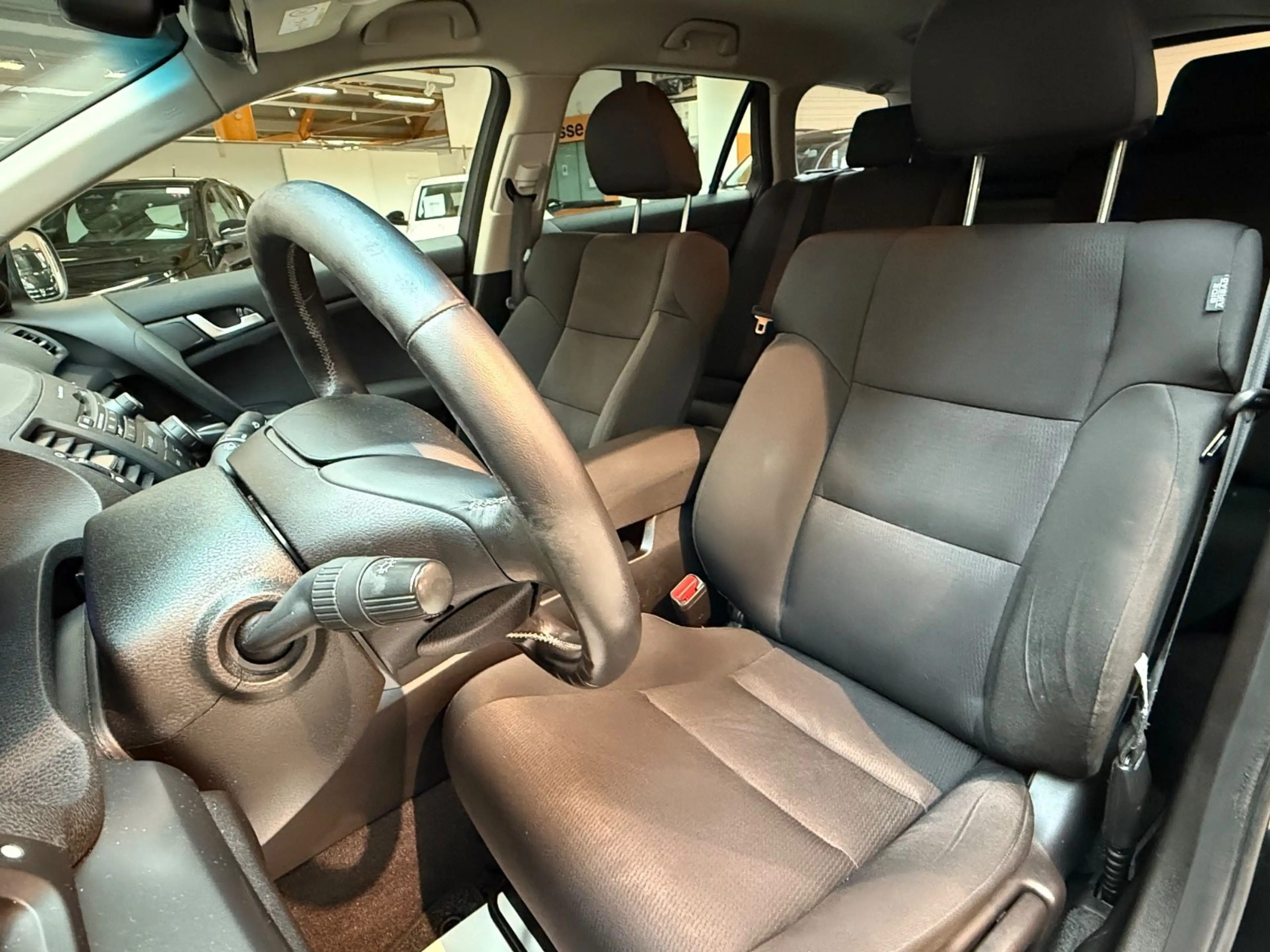 Honda Accord Tourer Executive|AHK|Navi|Xenon|1.Hand — photo 10