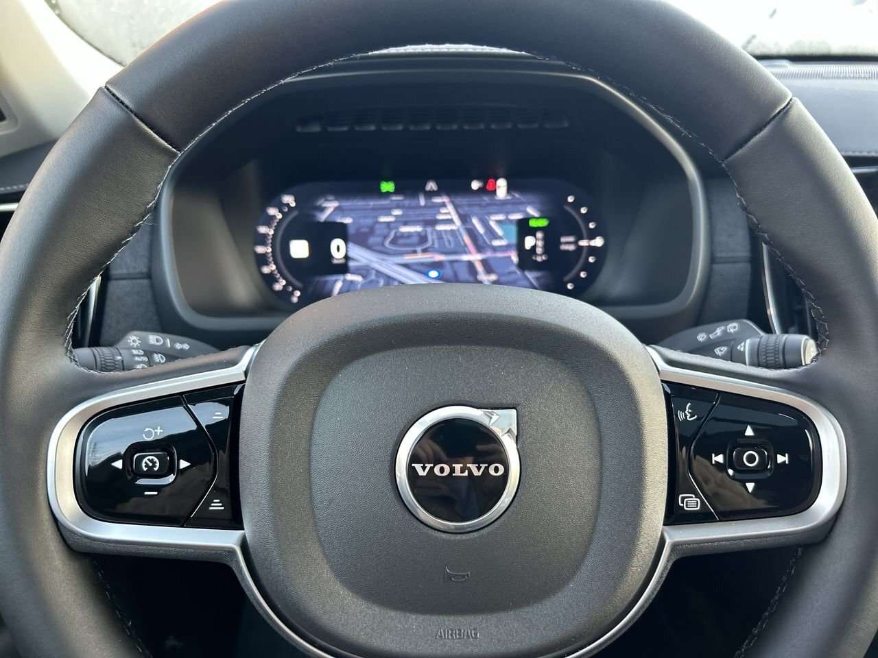 2026 Volvo XC90 Ultra 7-Seater (Dark Theme) Air Suspension | HUD | thumb 22