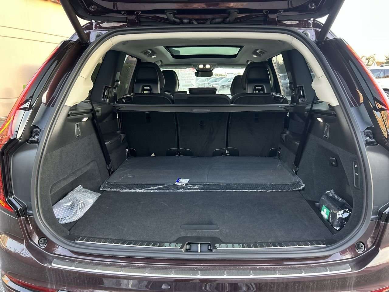 2026 Volvo XC90 Ultra 7-Seater (Dark Theme) Air Suspension | HUD | thumb 31