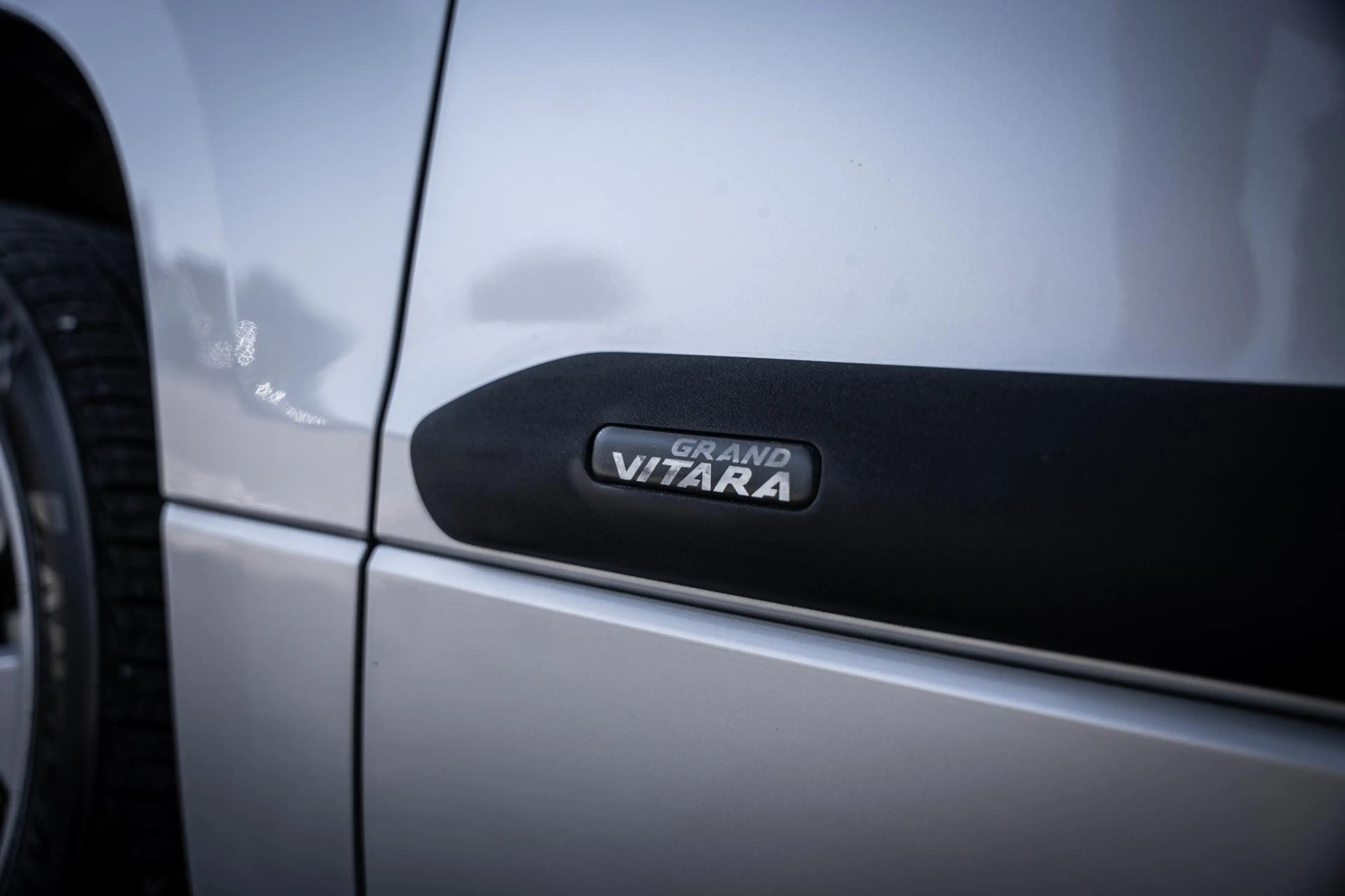Suzuki Grand Vitara 2.4 4WD 169pk AUT High Executive |Schuifdak|Leder| — photo 15