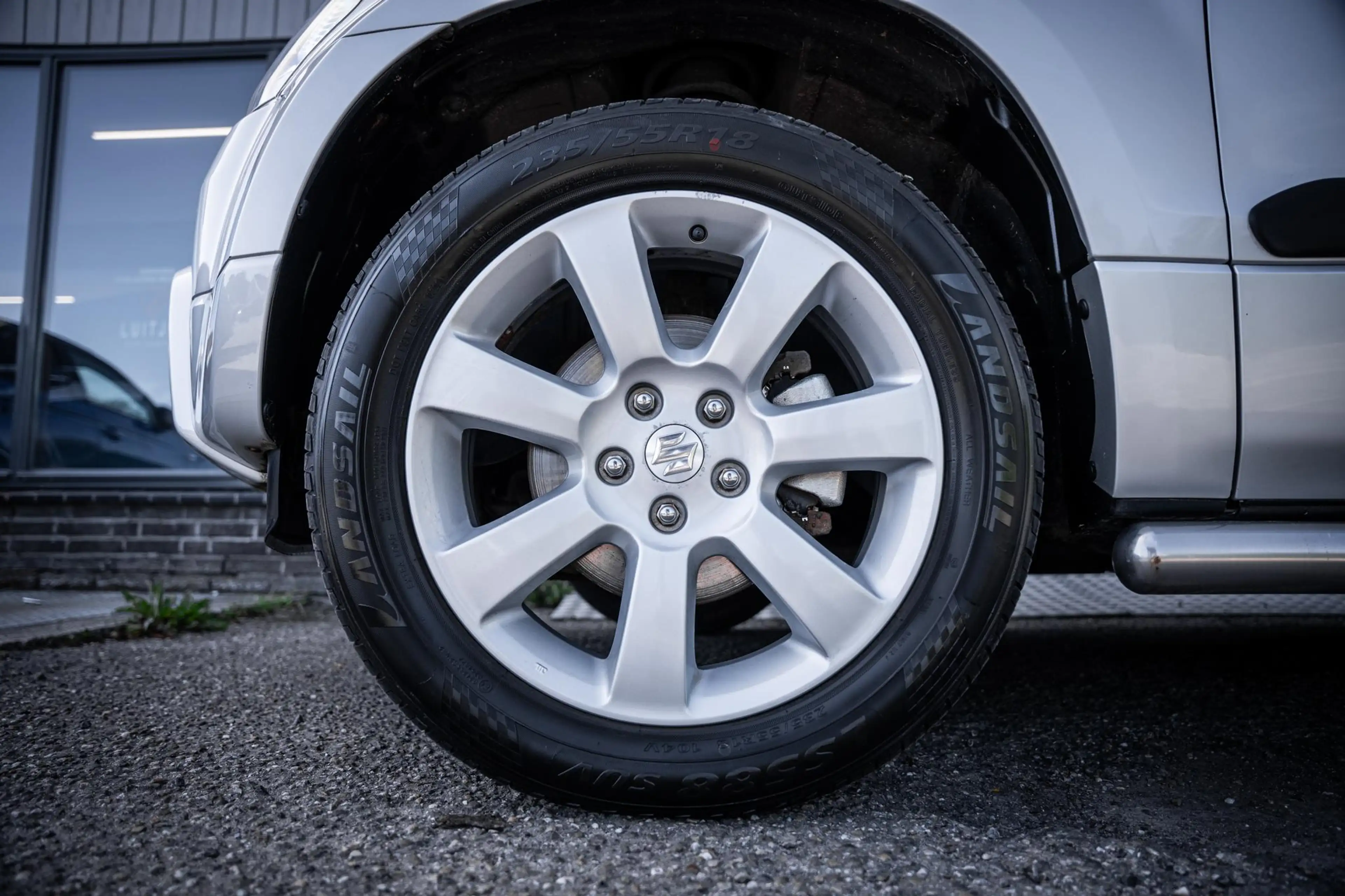 Suzuki Grand Vitara 2.4 4WD 169pk AUT High Executive |Schuifdak|Leder| — photo 17