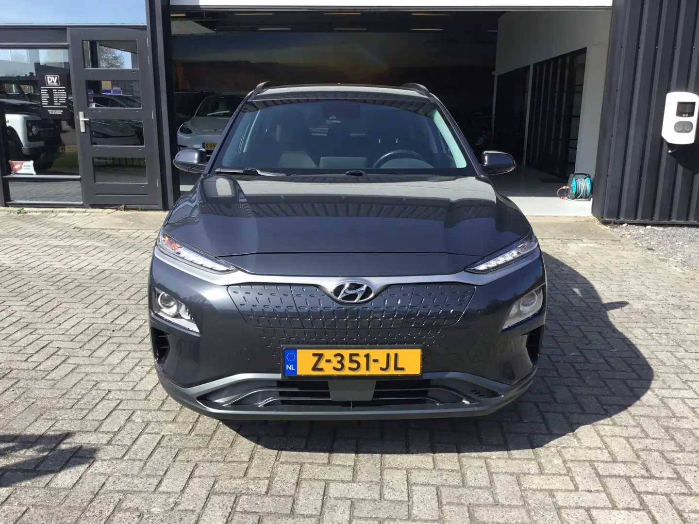 Hyundai KONA EV Fashion 64 kWh Gris - 2