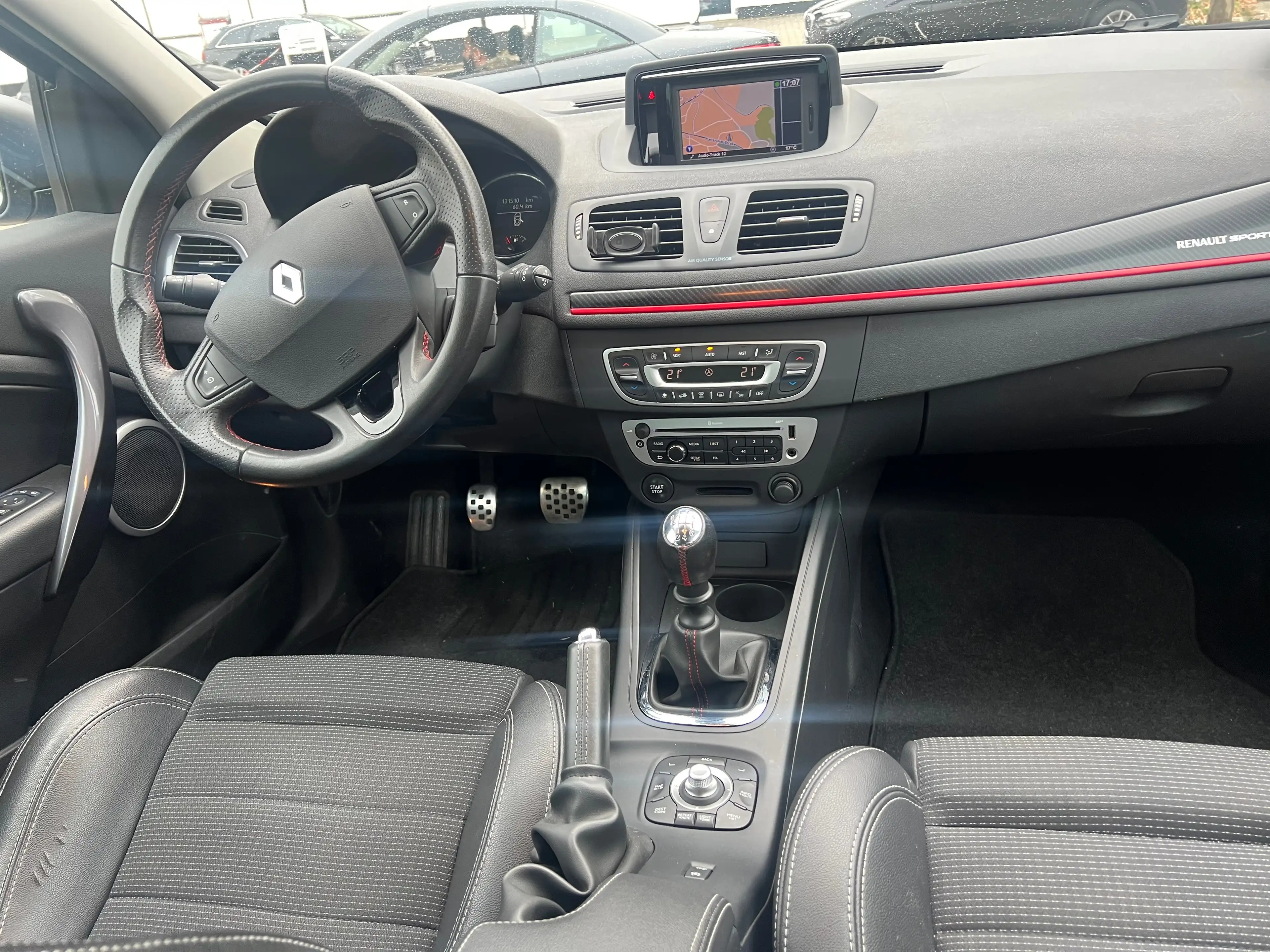 Renault Megane GT — photo 8