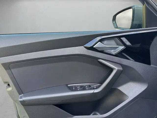 Audi A1 view 6