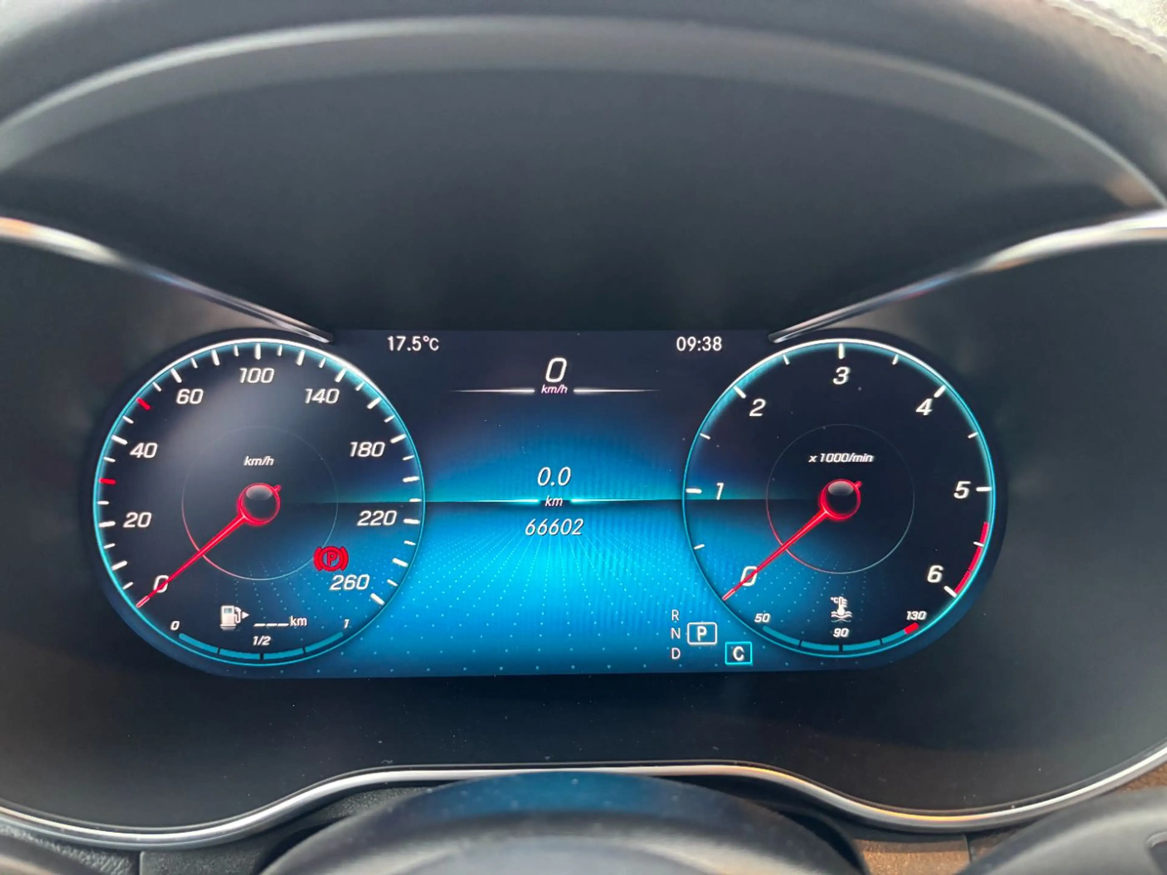 Mercedes-Benz GLC 400 d 4MATIC FAP AMG Klima Ambi eHeck PTS — photo 12