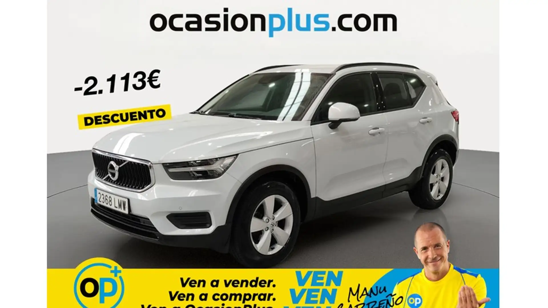 Volvo XC40 T2 Momentum Core Plateado - 1