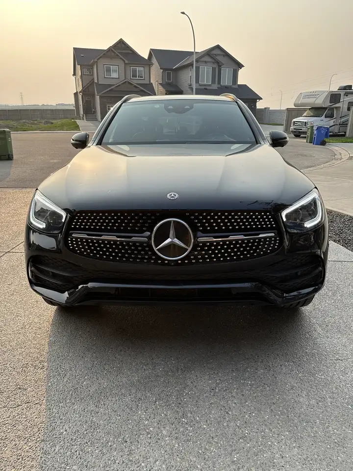 Mercedes-Benz GLC снимка Mercedes-Benz GLC
