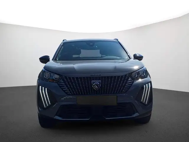 Peugeot 2008 view 2