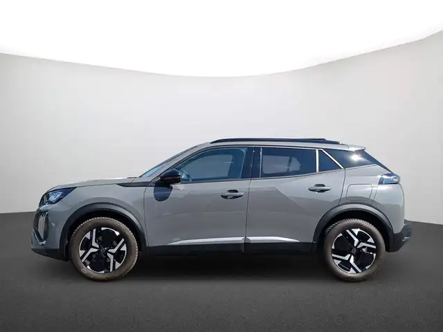 Peugeot 2008 view 4