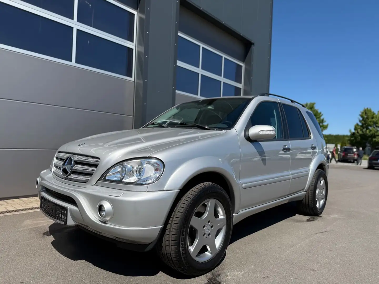 Mercedes-Benz ML 55 AMG V8,Xenon,Leder,Memory,BOSE,DAB,AHK Argent - 2