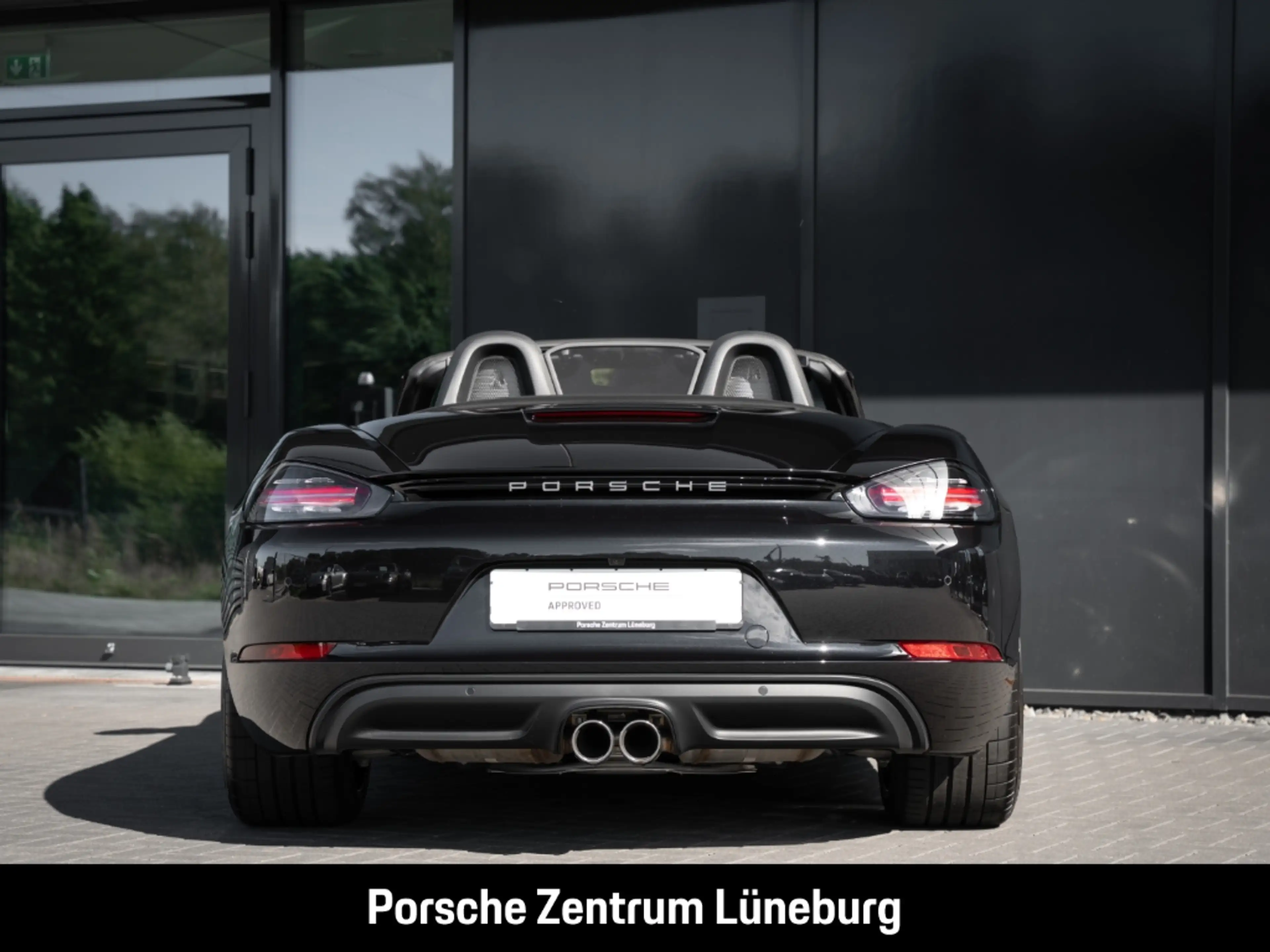 Porsche Boxster 718 BOSE Kamera Sportsitze nur 5.299 km — photo 13