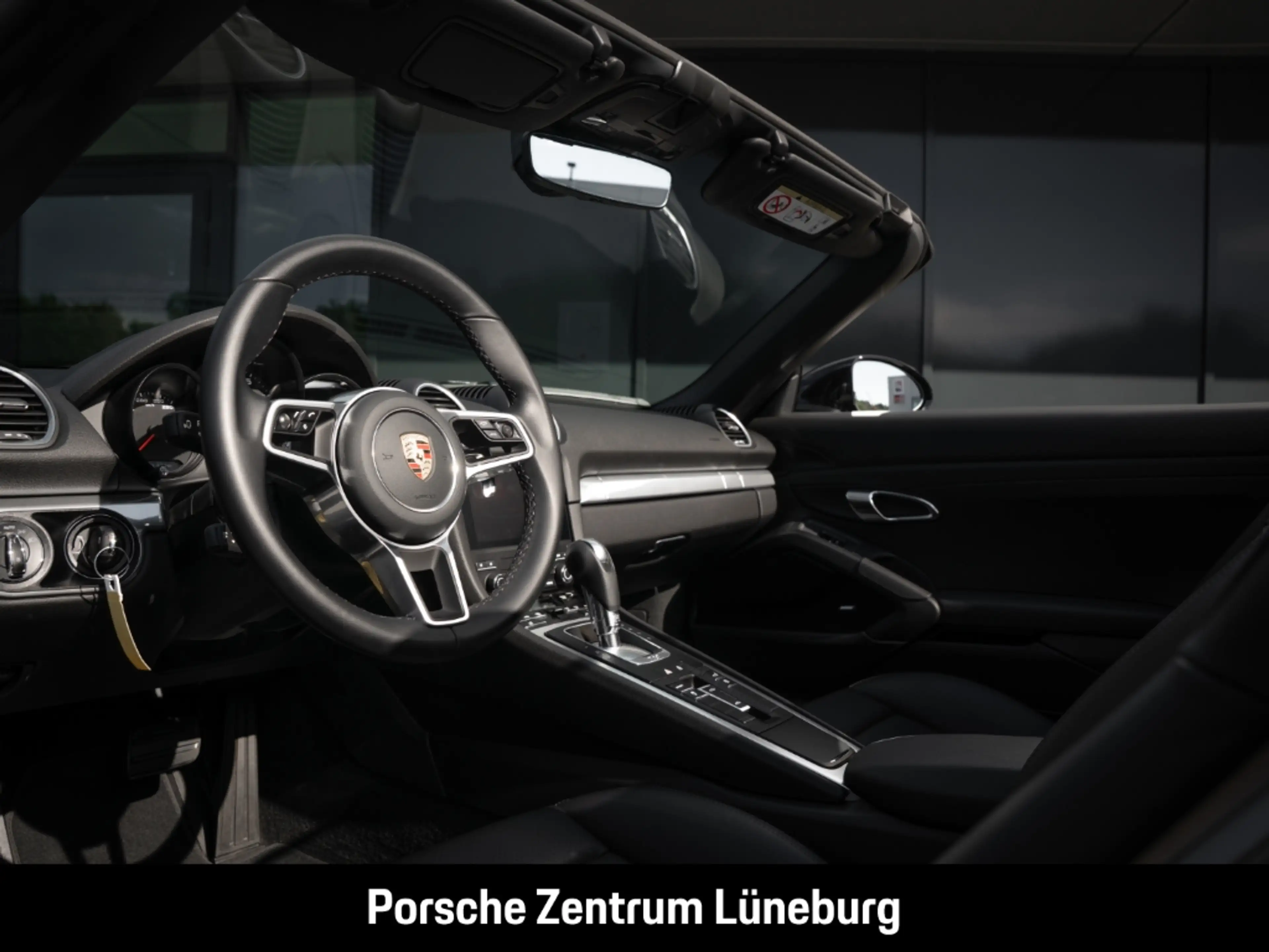 Porsche Boxster 718 BOSE Kamera Sportsitze nur 5.299 km — photo 4