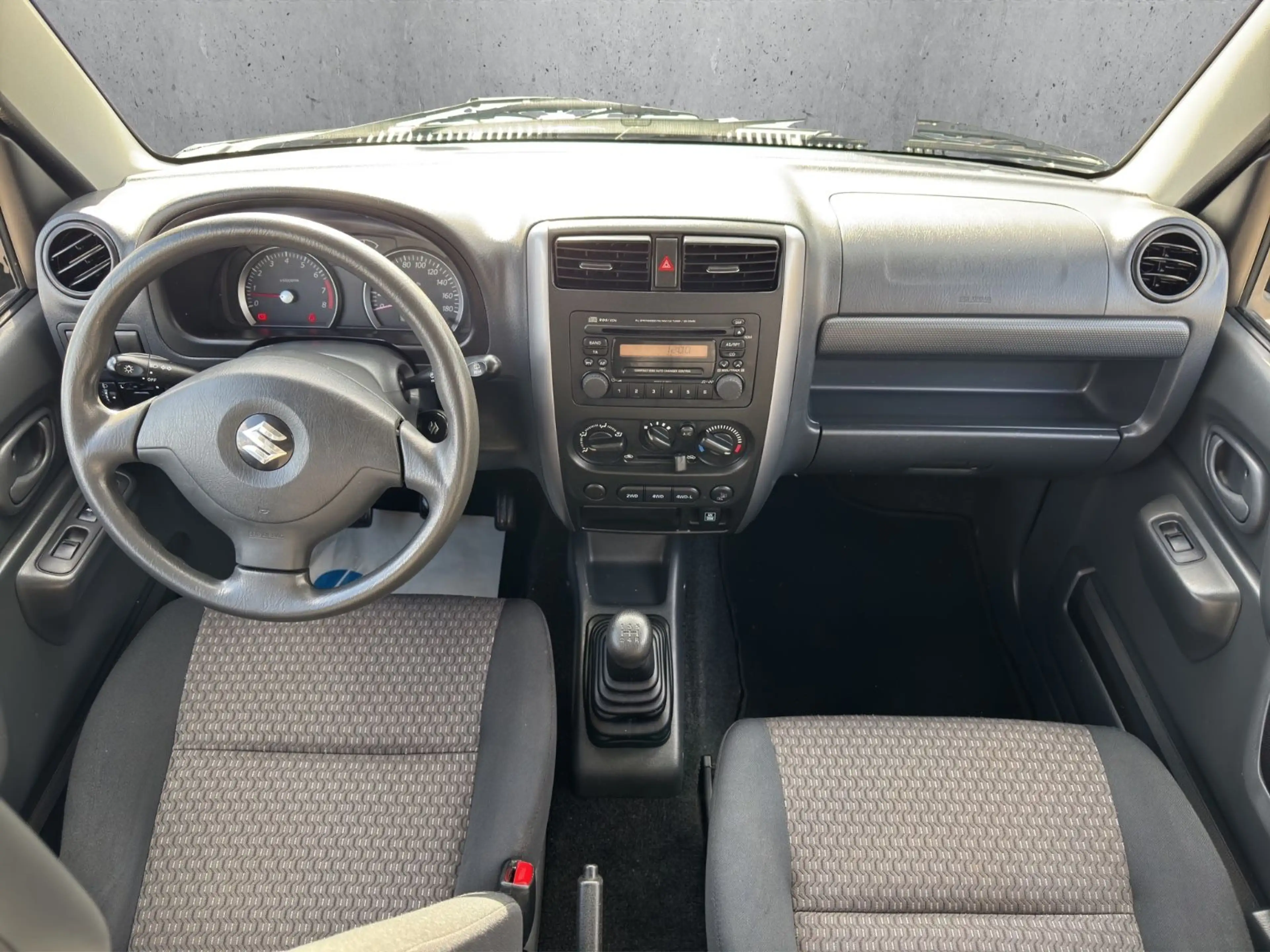 Suzuki Jimny Comfort Lim.°Klima°4X4° — photo 14