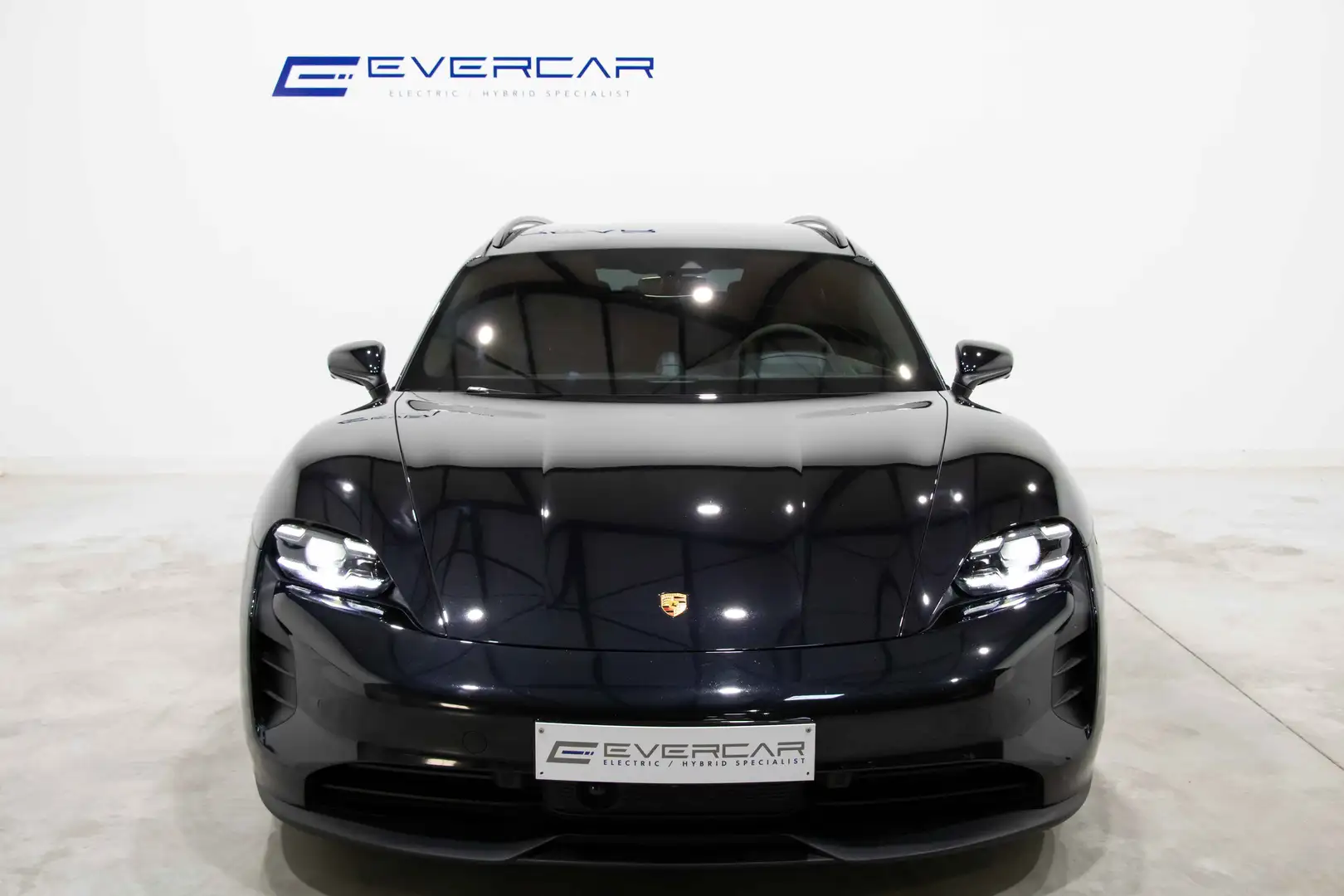 Porsche Taycan Sport Turismo GTS ***PANO*BOSE*SPORT CHRONO*** Negro - 2