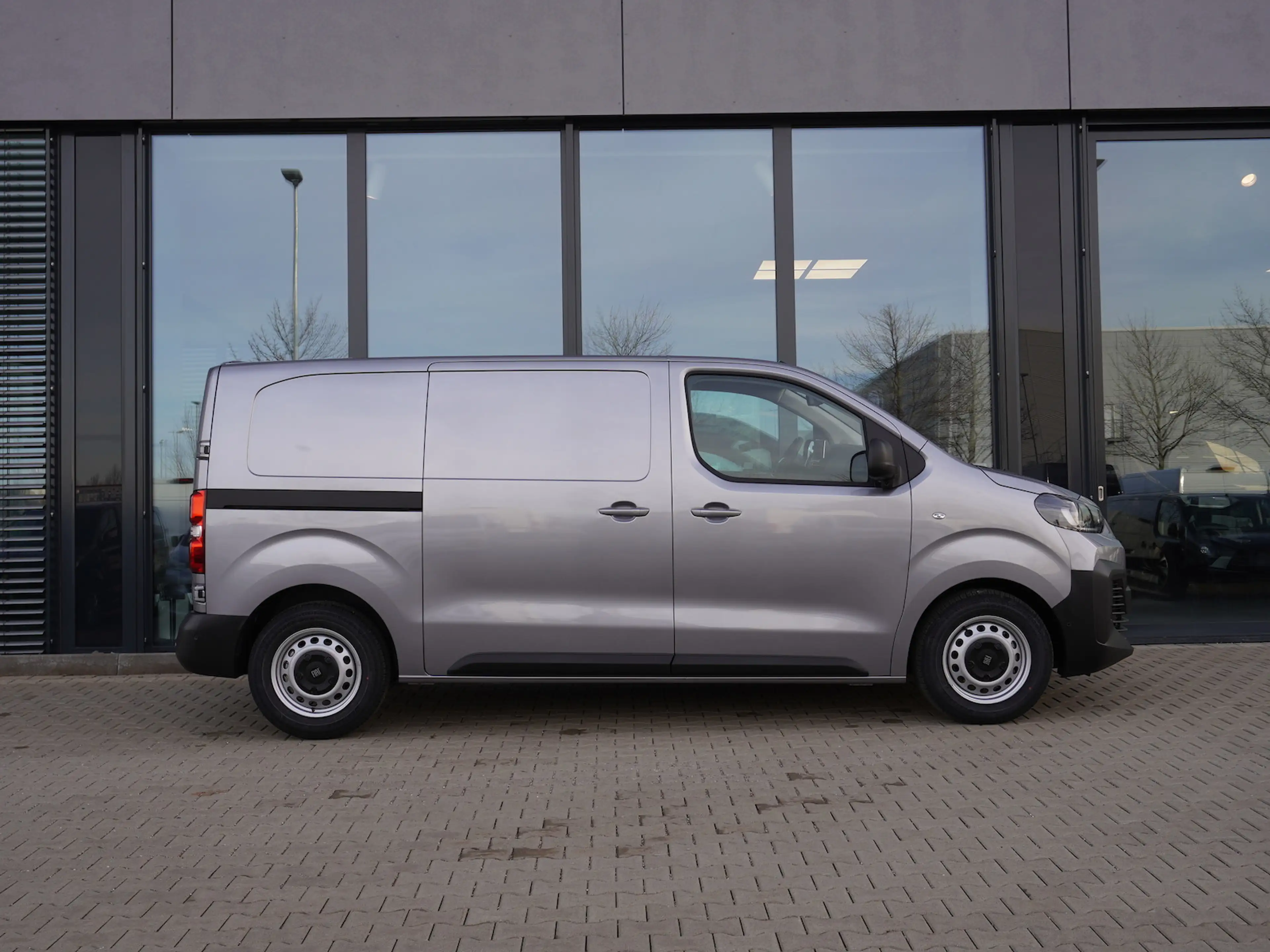 Fiat Scudo L2 2.2 180 AT / LED-Scheinw.+ Sitzheizung — photo 3