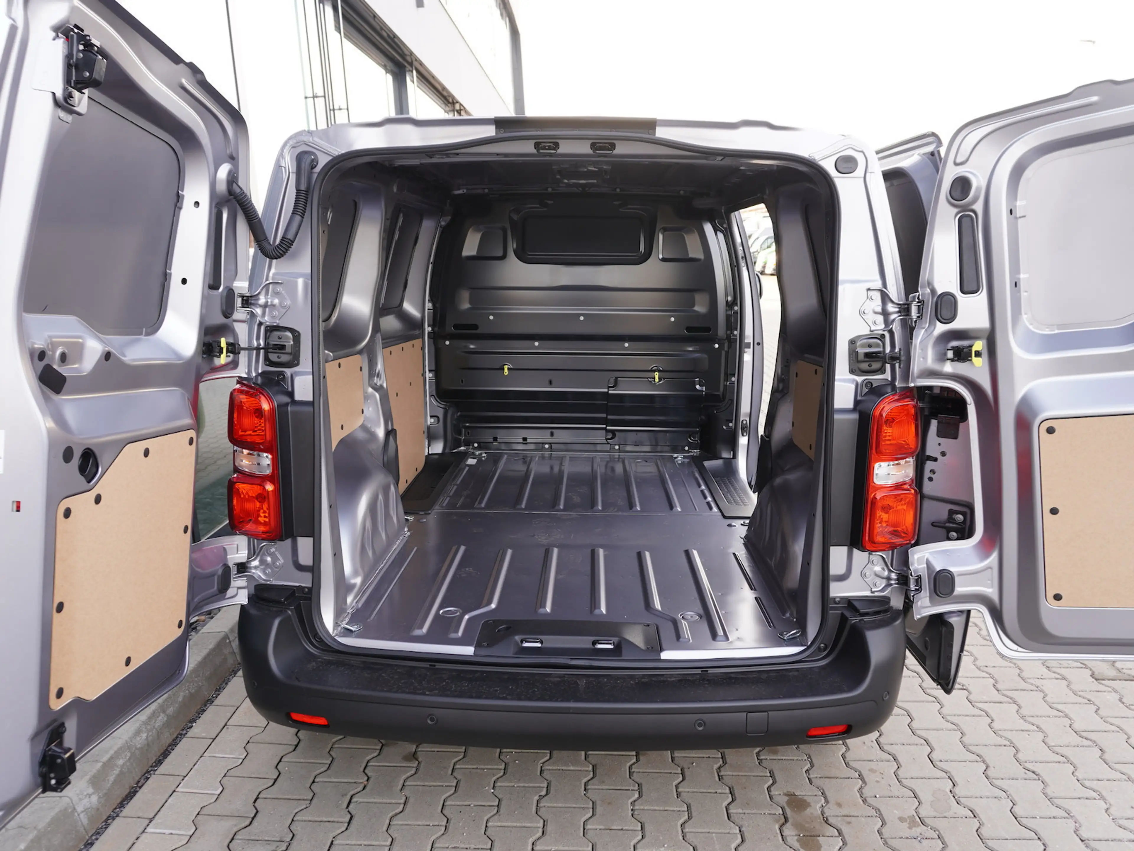 Fiat Scudo L2 2.2 180 AT / LED-Scheinw.+ Sitzheizung — photo 5