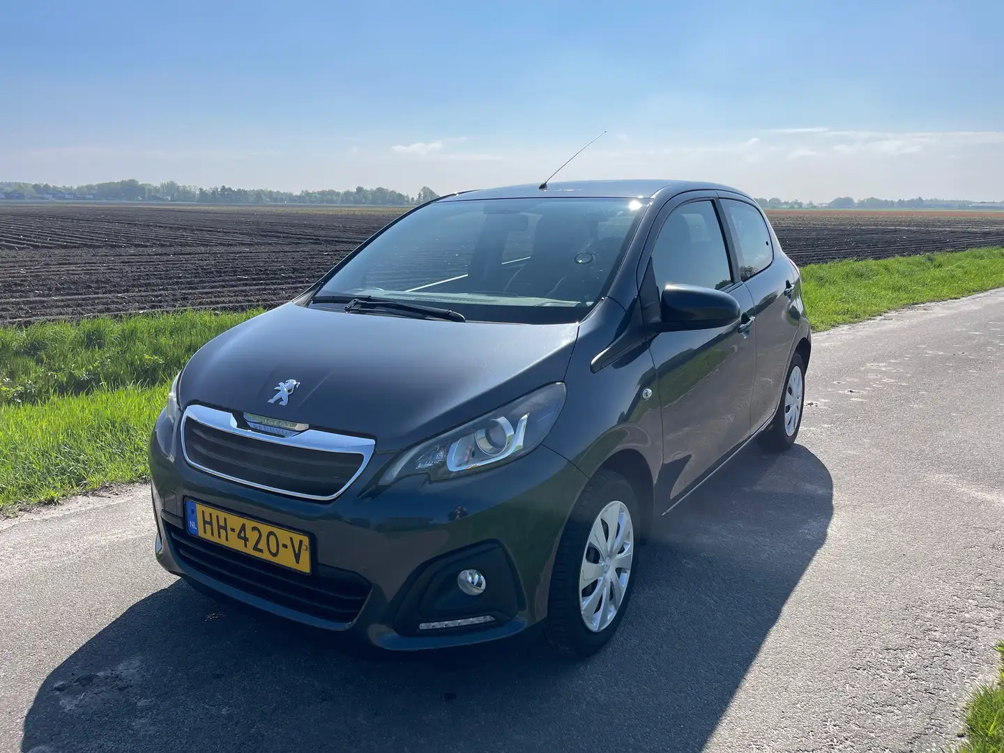 Peugeot 108 108 1.0 e-VTi Active Grijs - 1