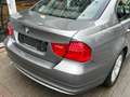 BMW 318 *HISTORIQUE-SERVICE-100%*FULL-CAR-PASS* Grau - thumbnail 17