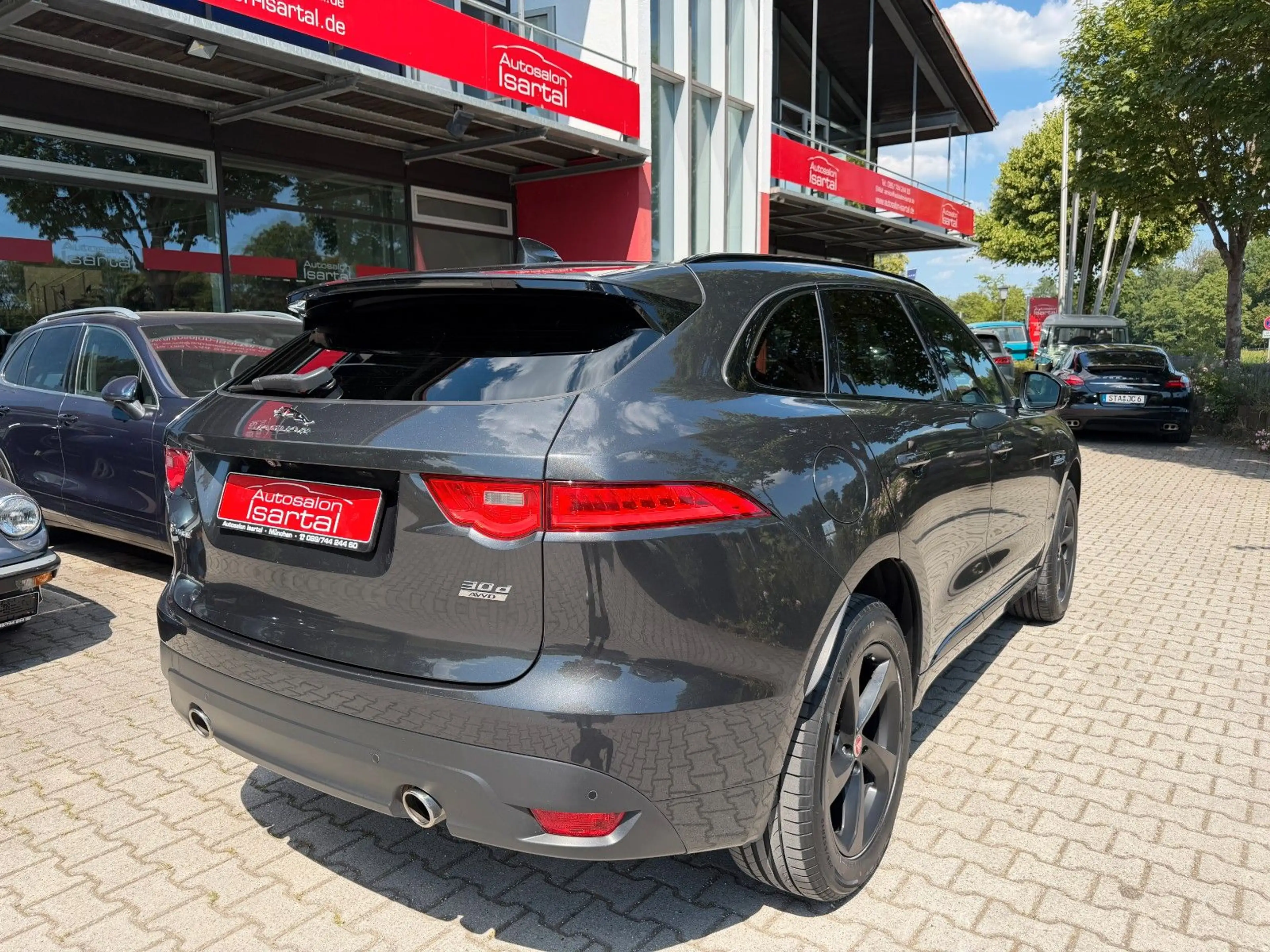 Jaguar F-Pace F-PACE R-Sport AWD — photo 7