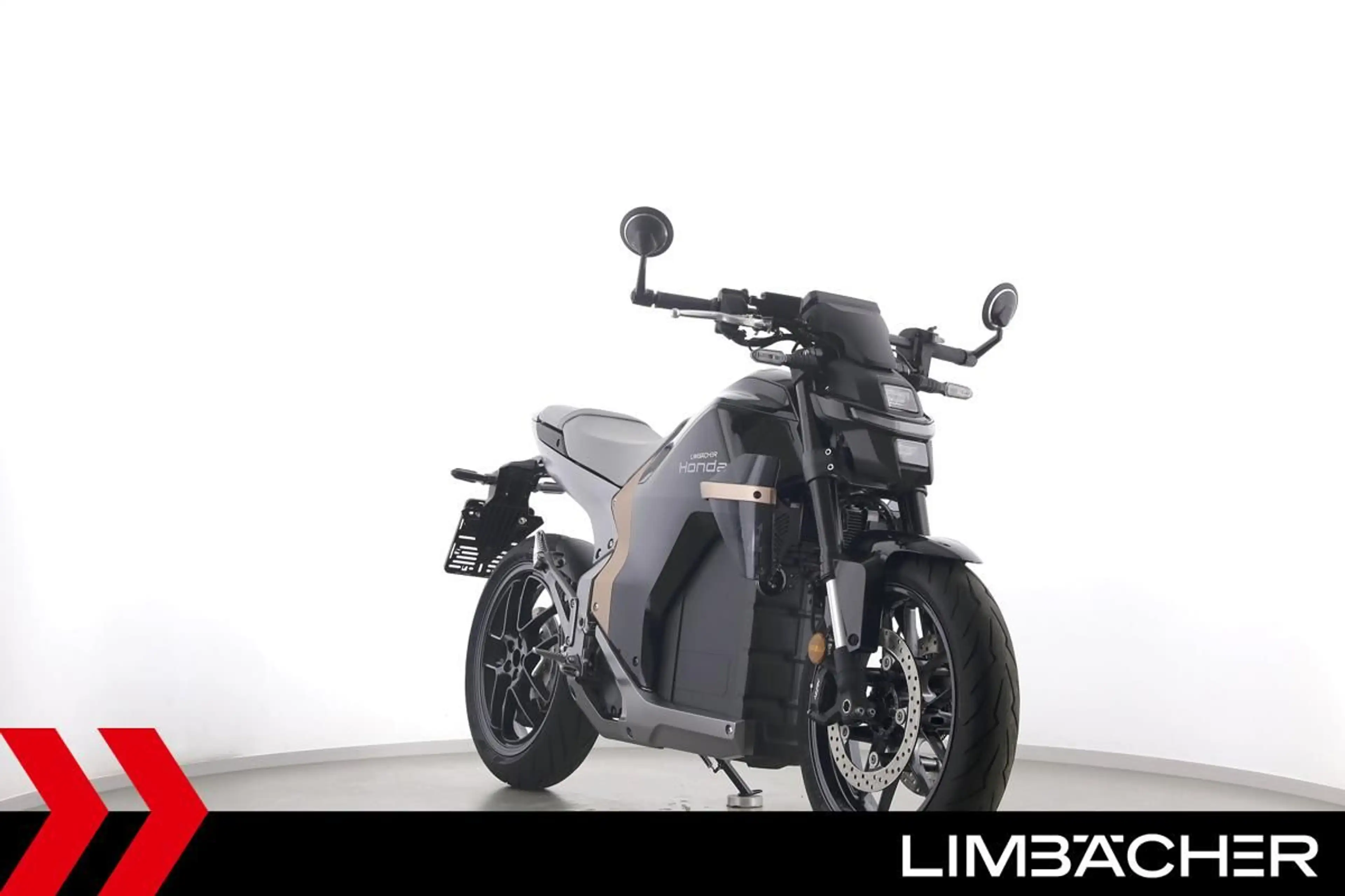 Honda WN7 Fahrmodi, Griffheizung, Keyless — photo 2