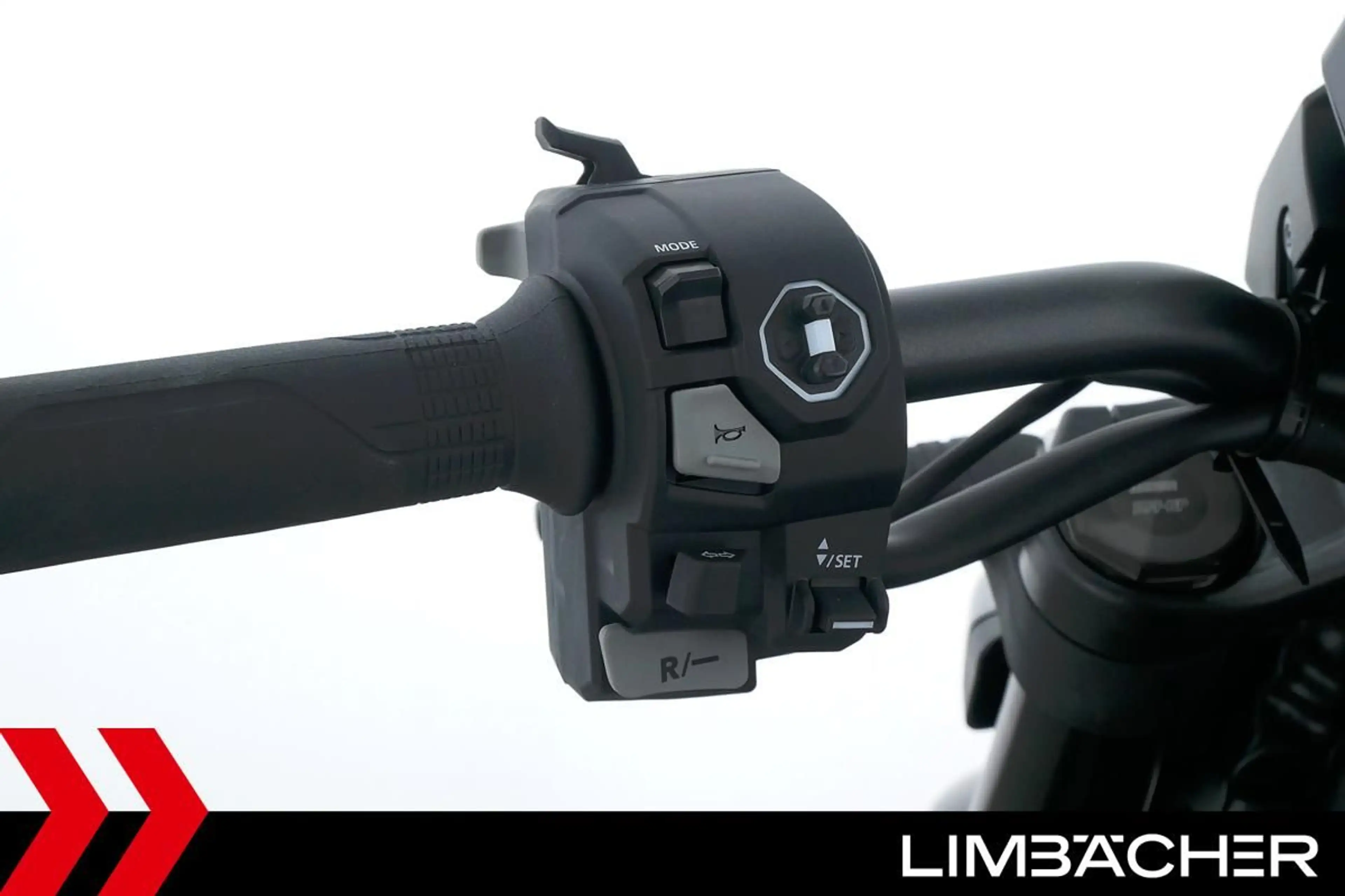 Honda WN7 Fahrmodi, Griffheizung, Keyless — photo 20