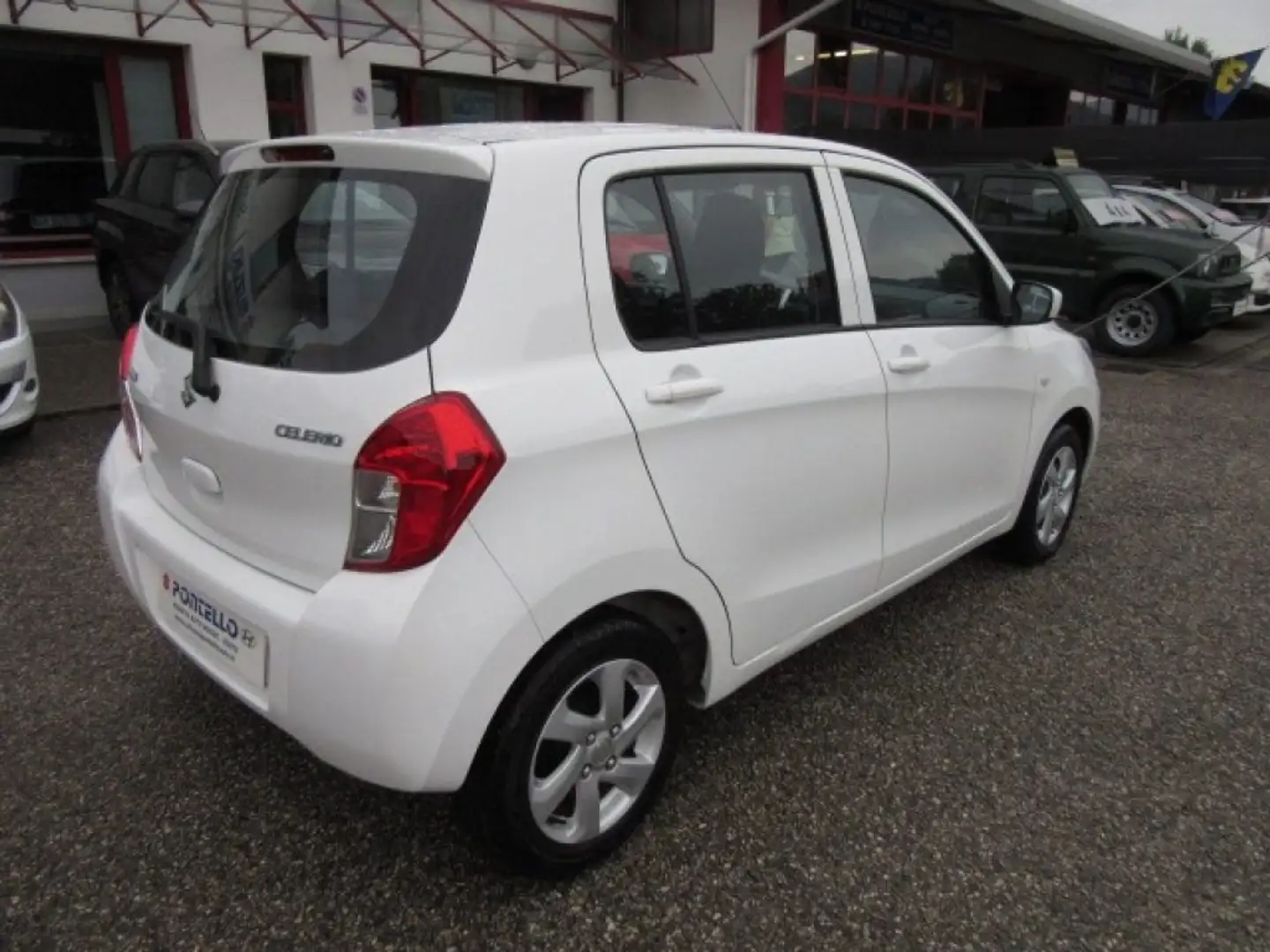 Suzuki Celerio 1.0 Dualjet S&S Style Bianco - 2