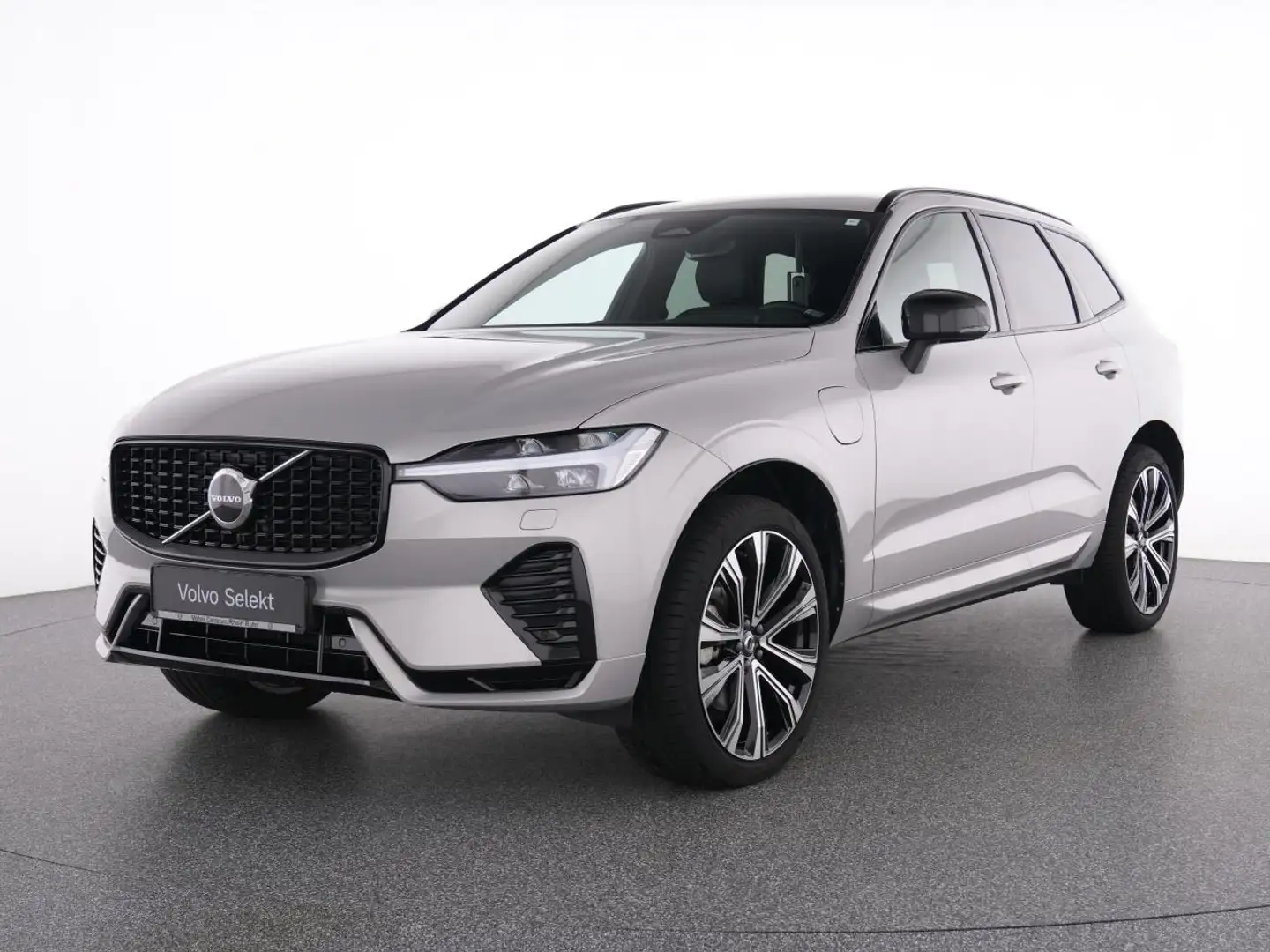 Volvo XC60 T6  AWD  R Design+STANDHZ+21"LM+AHK+MEMORY+ Silber - 2