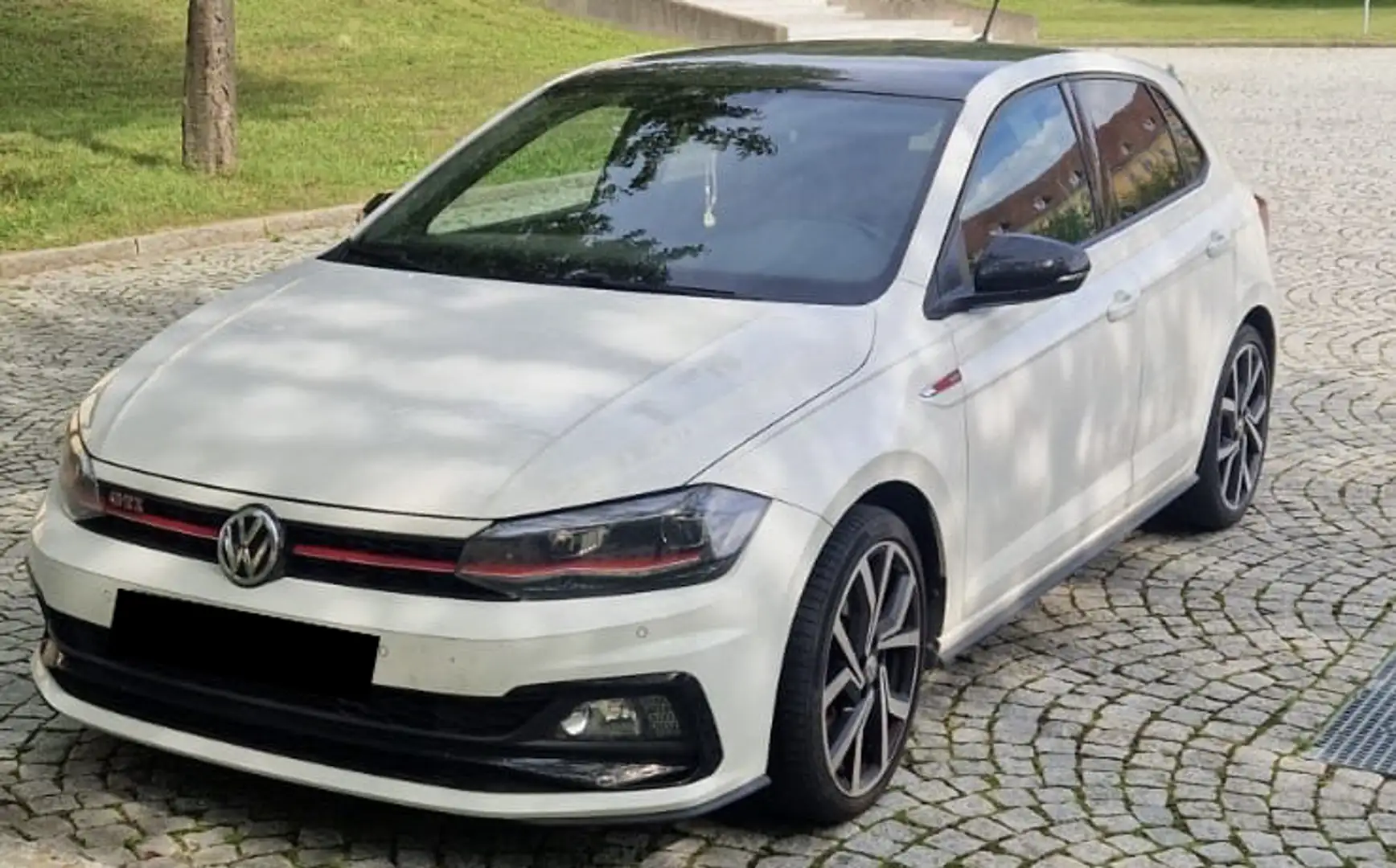 Volkswagen Polo GTI Polo 2.0 TSI OPF DSG GTI Weiß - 1