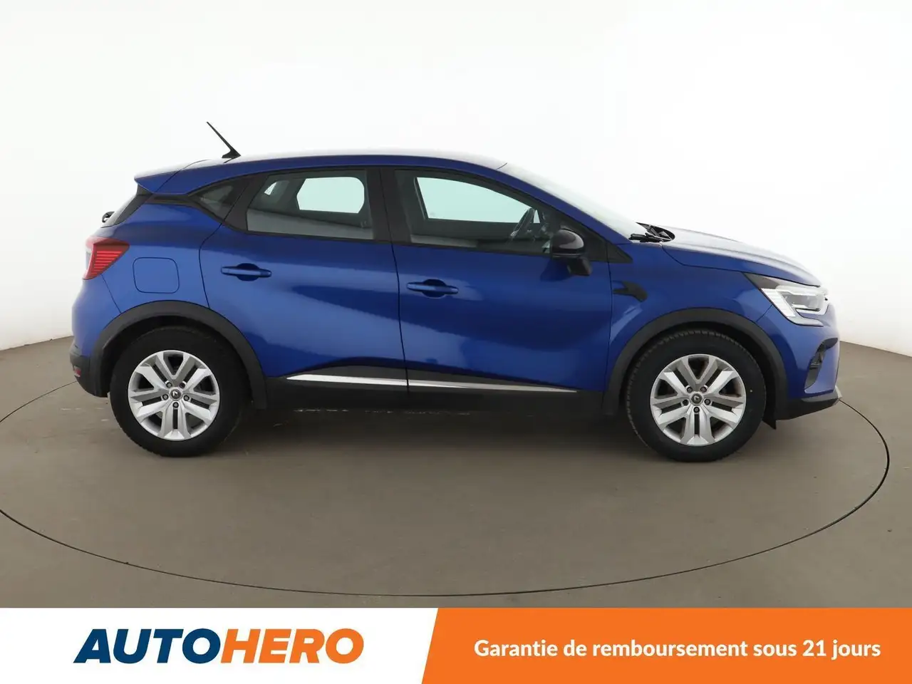 Renault Captur — photo 7