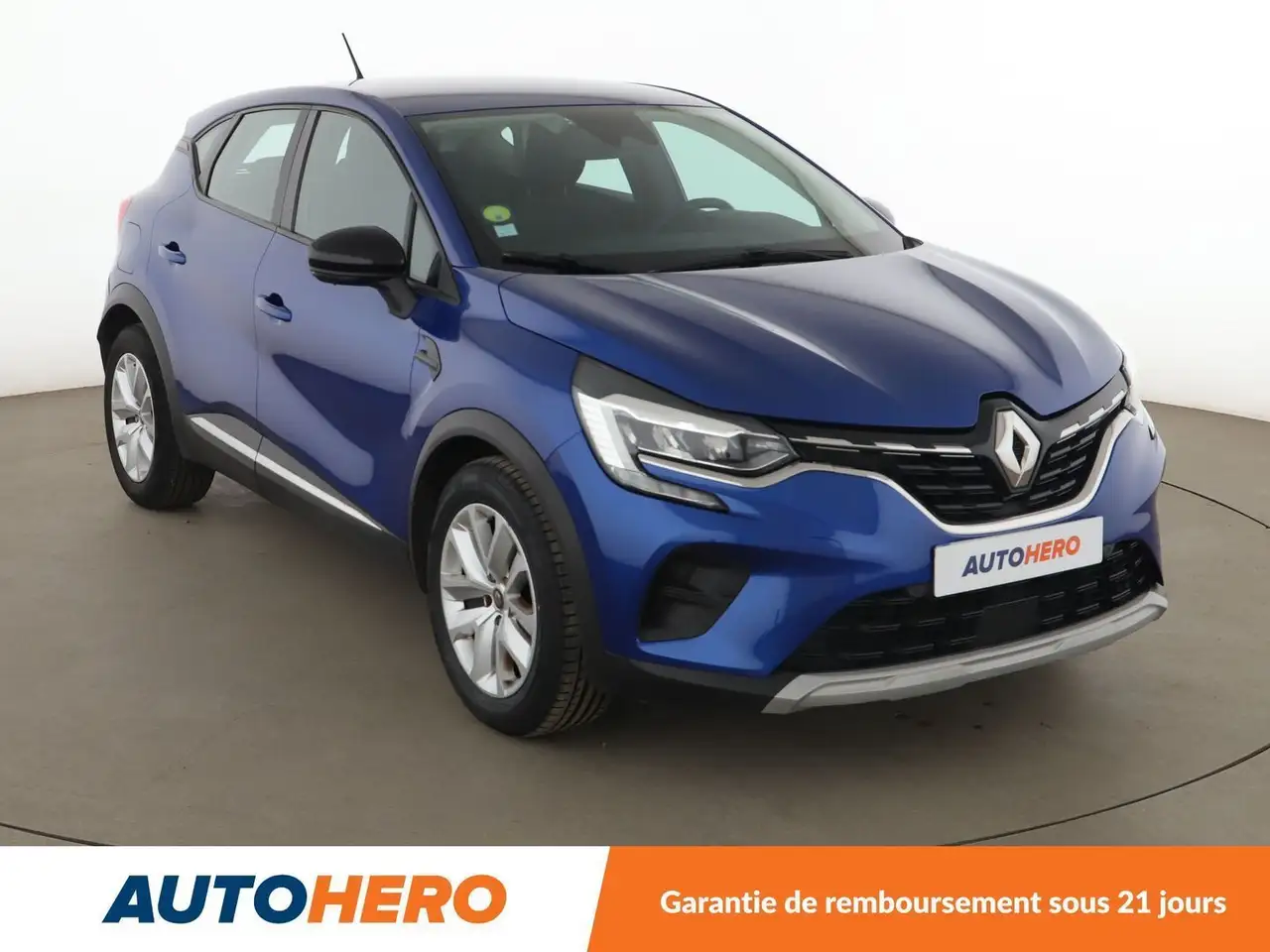 Renault Captur — photo 8