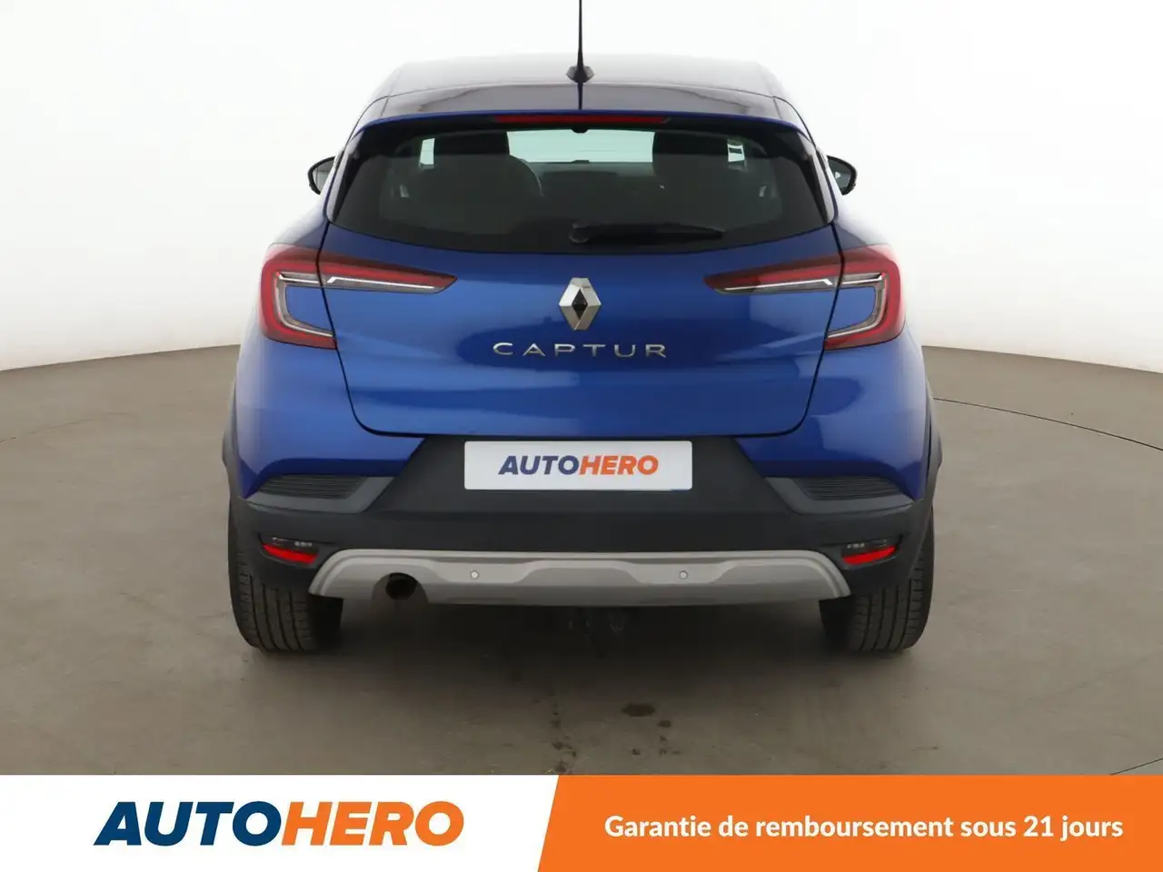 Renault Captur — photo 5