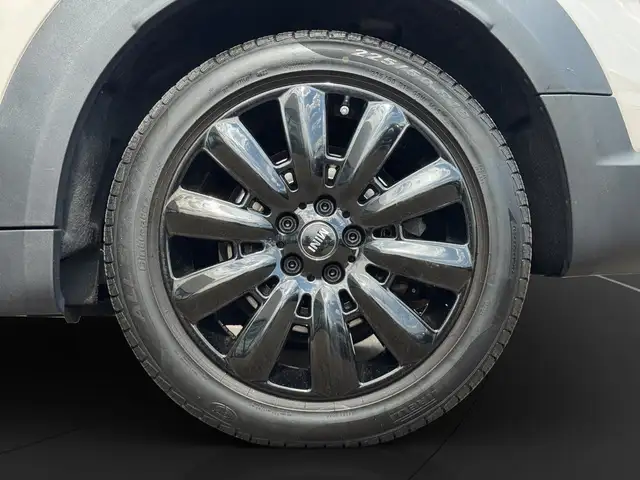 Mini Countryman view 15