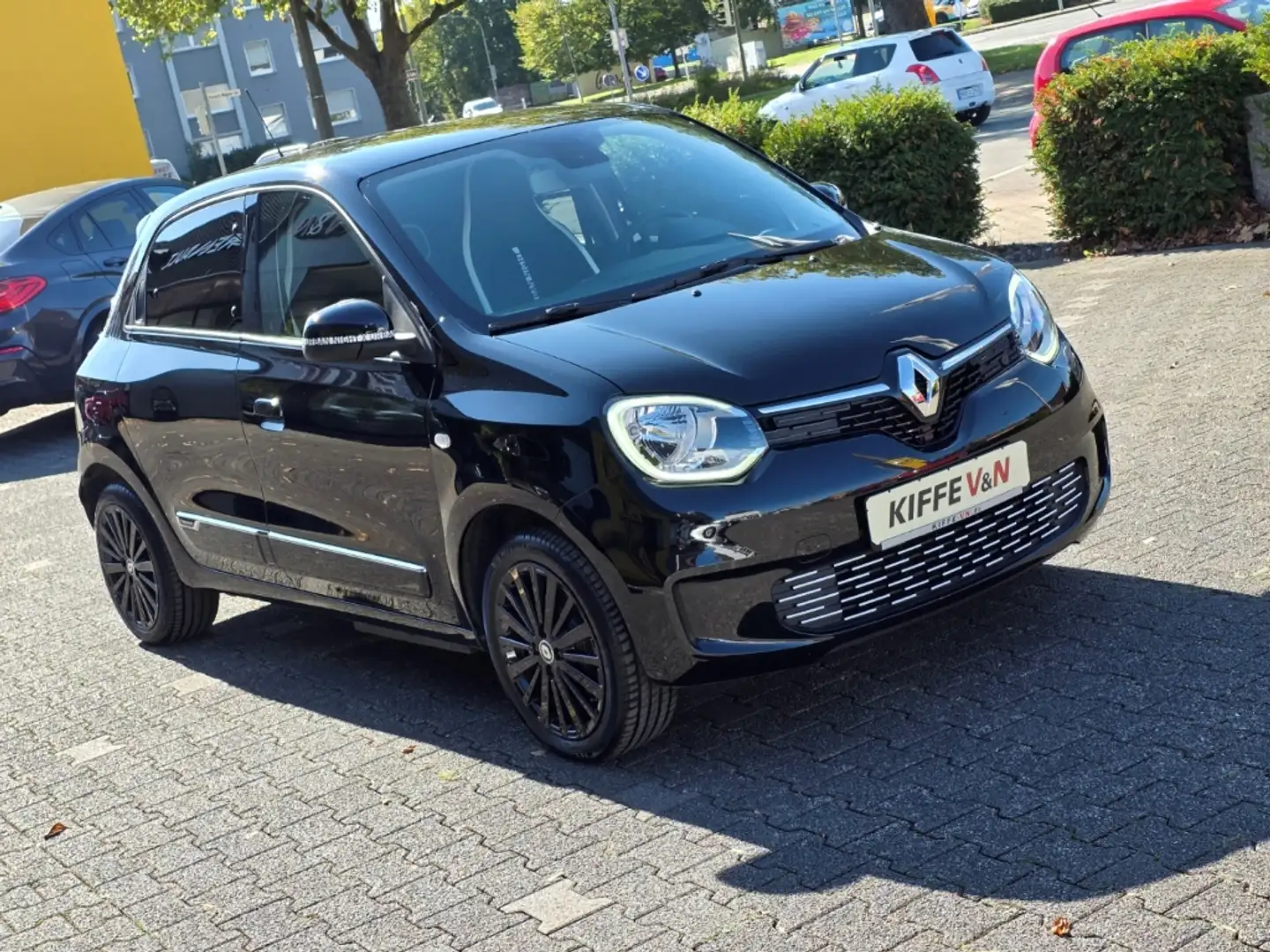 Renault Twingo Techno Electric Urban Night Kamera SHZ Navi Noir - 2