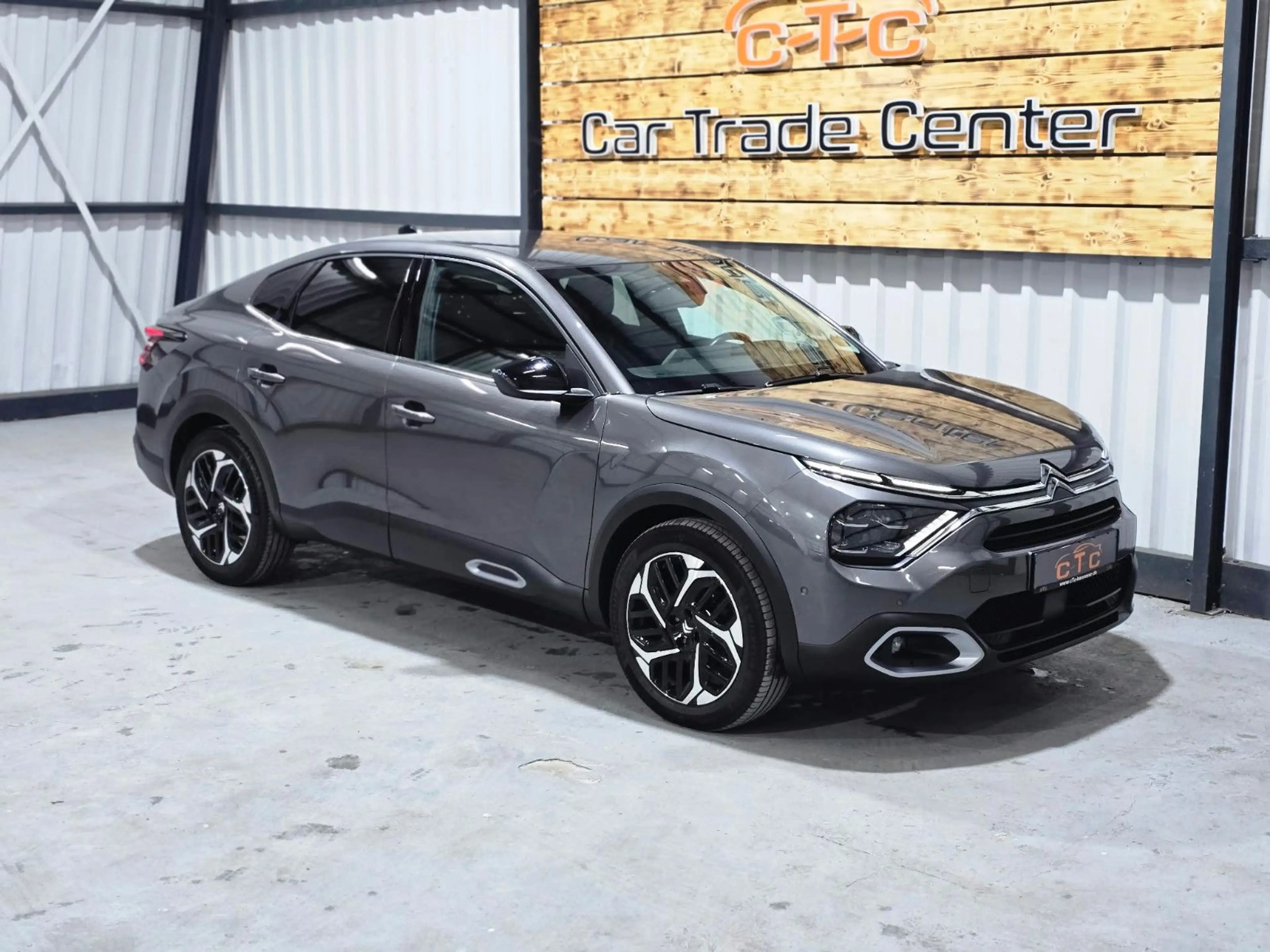 Citroen C4 X Shine Automatik/2.Hd/Navi/AHK/LED/TÜV-NEU — photo 9