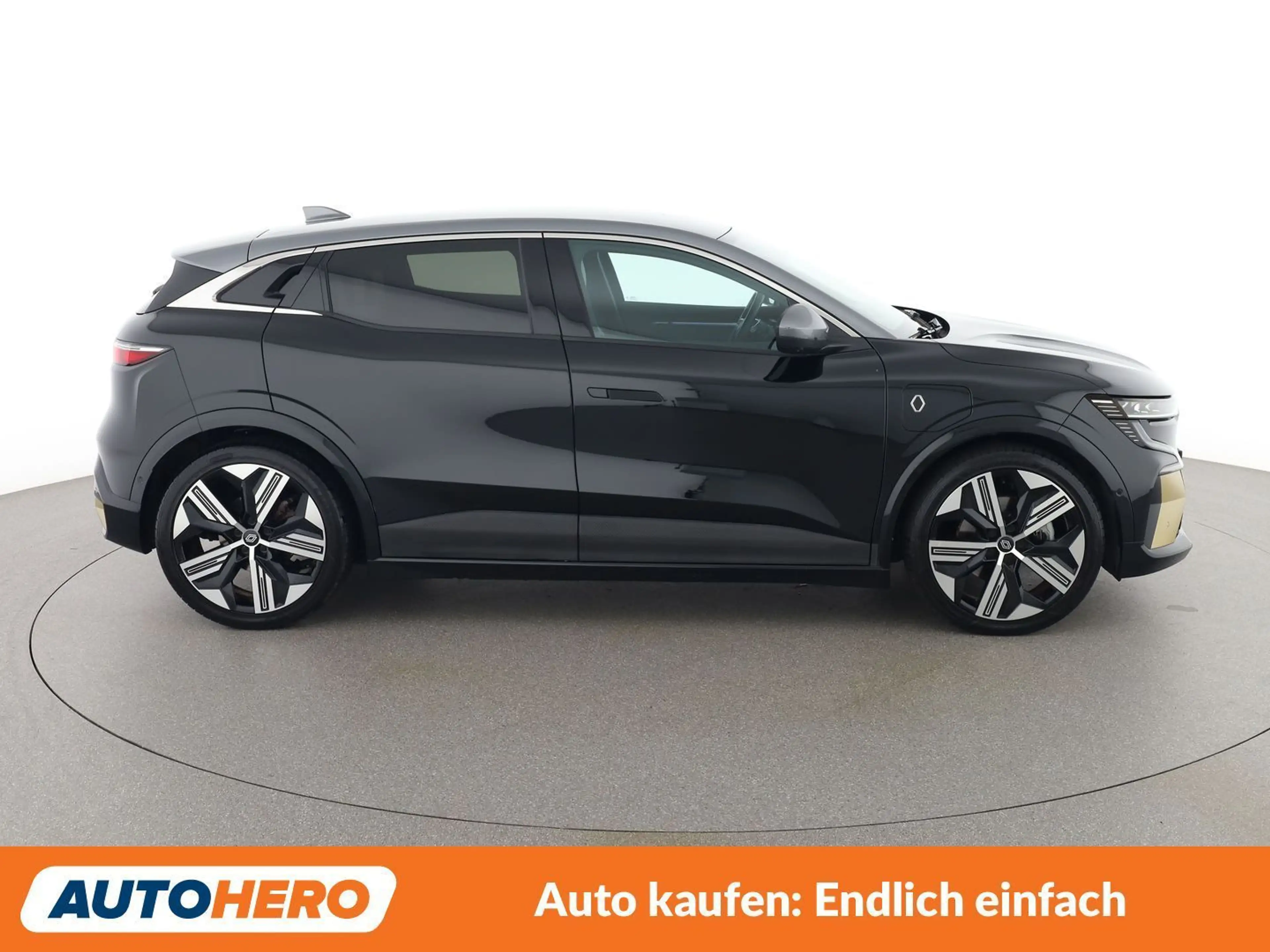 Renault Megane E-Tech EV60 Iconic — photo 7