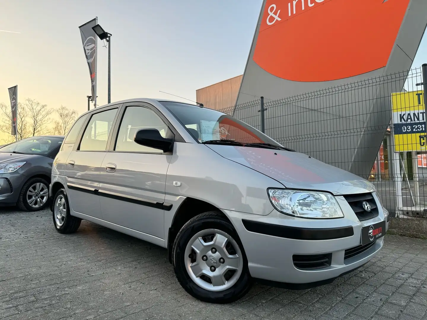 Hyundai Matrix 1.6i 16v GLSi   59000 km Šedá - 2