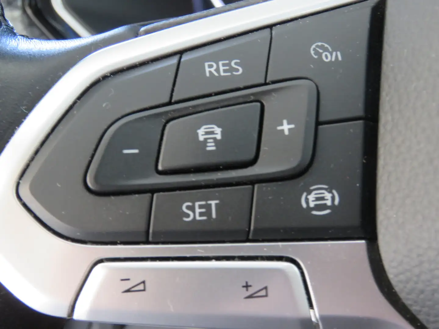 Volkswagen T-Cross T-Cross 1,0 TSI Style DSG Style Weiß - 2