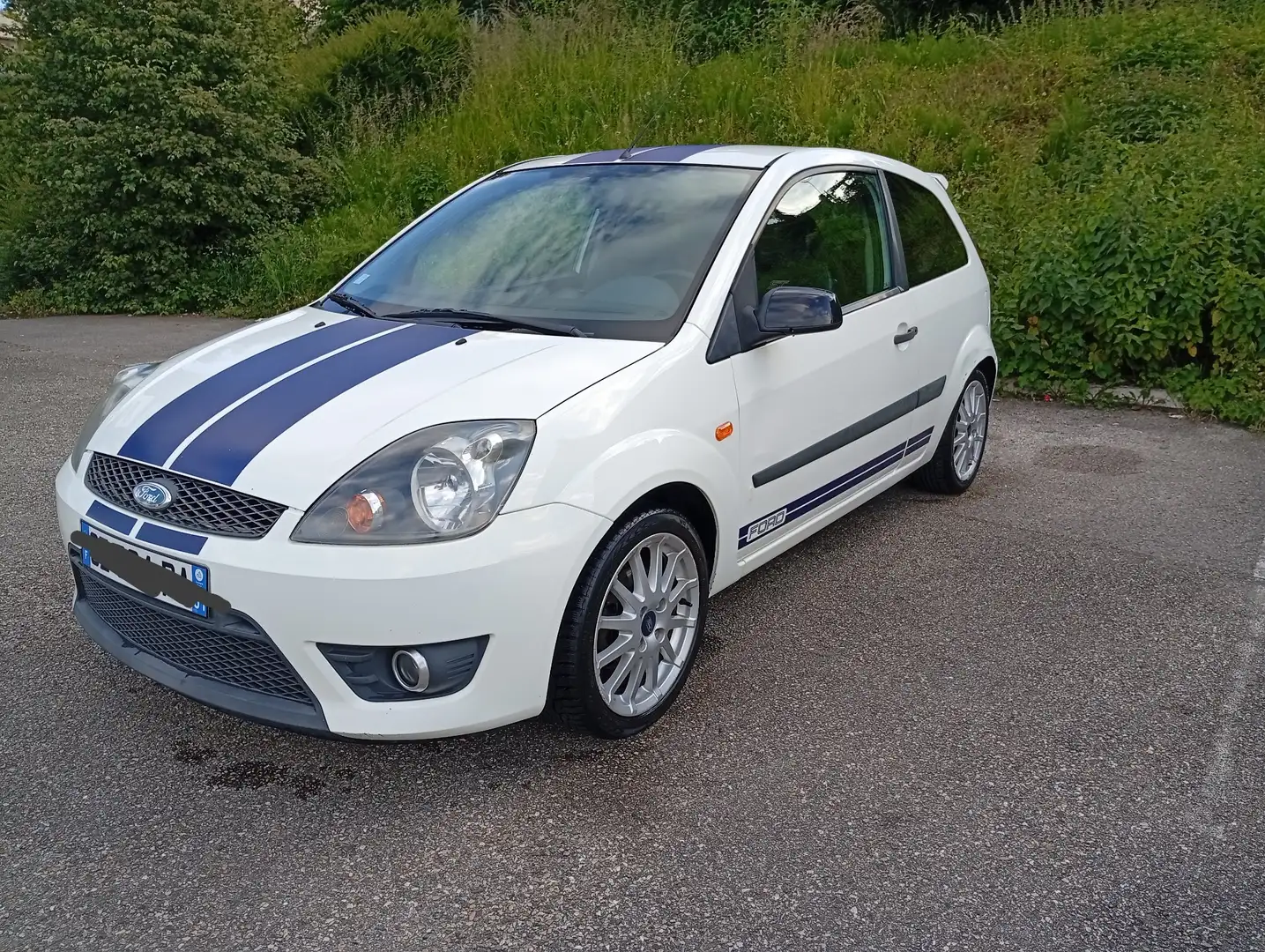 Ford Fiesta 1.6 TDCi S - 1
