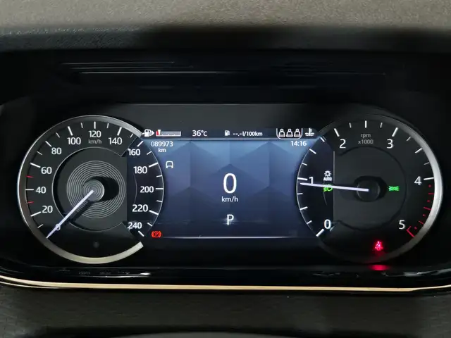 Land Rover Range Rover Evoque view 13