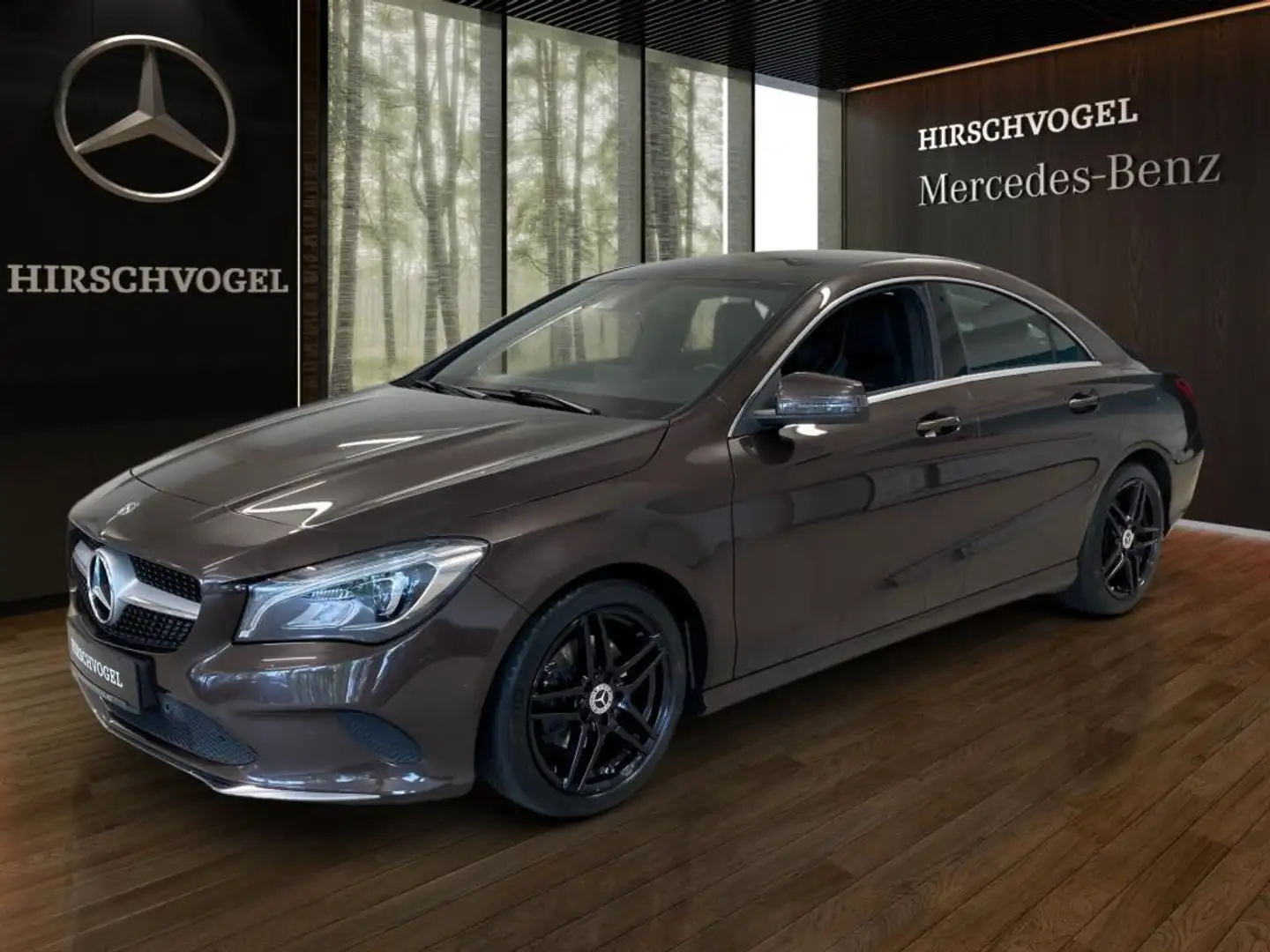 Mercedes-Benz CLA 200 d Urban+Navi+LED+PDC+SHZ+Spiegel-Paket Brun - 2