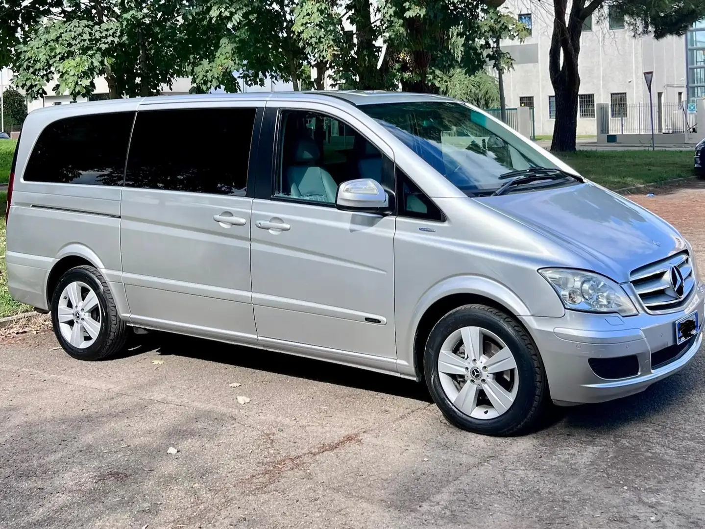Mercedes-Benz Viano Viano 2.2 cdi Ambiente 163cv Grigio - 2