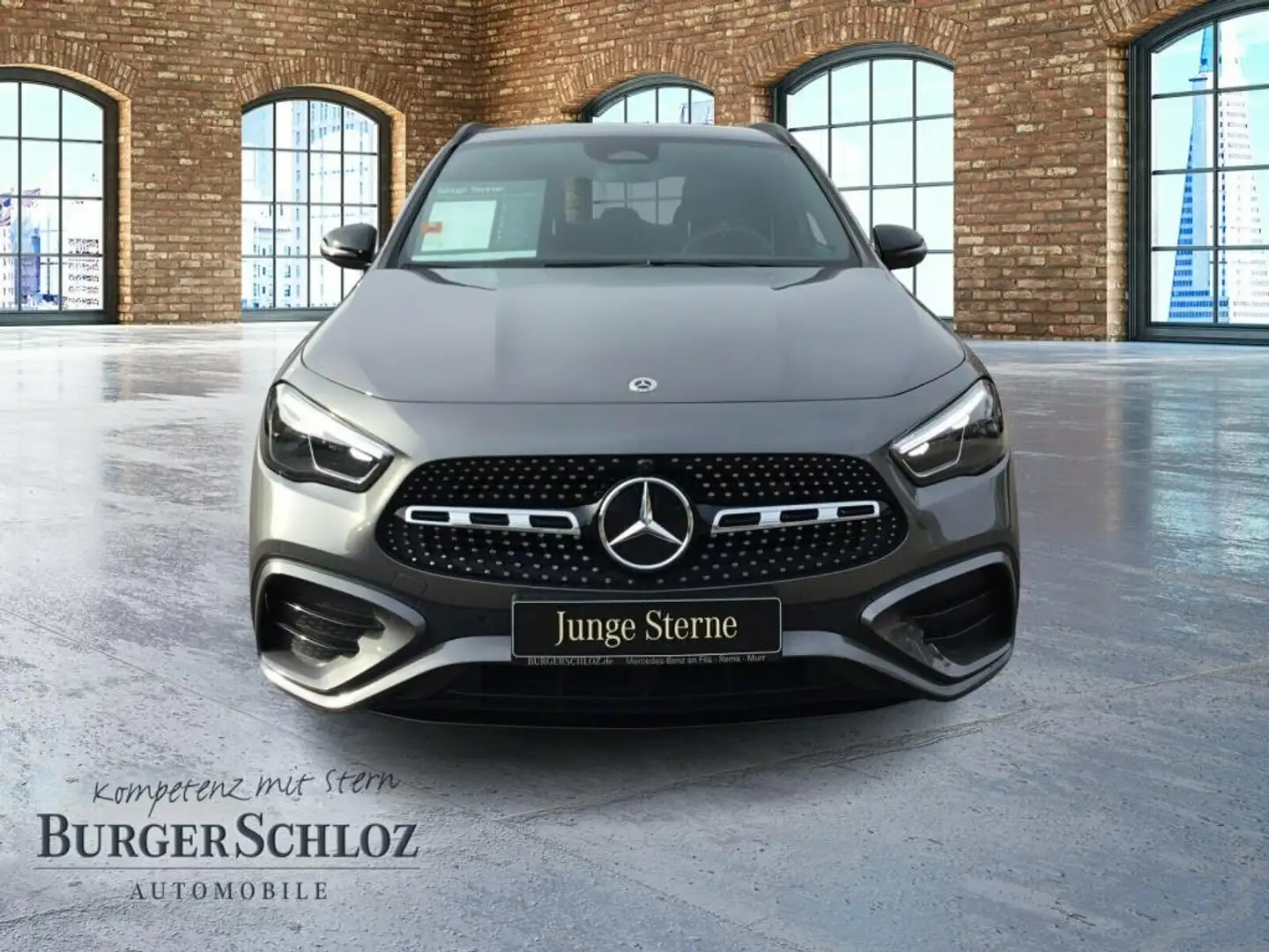 Mercedes-Benz GLA 220 4MATIC AHK/NIGHT/DISTR./W-PAKET Grijs - 2