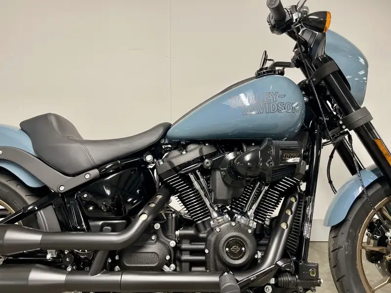 Harley-Davidson Low Rider - foto 2