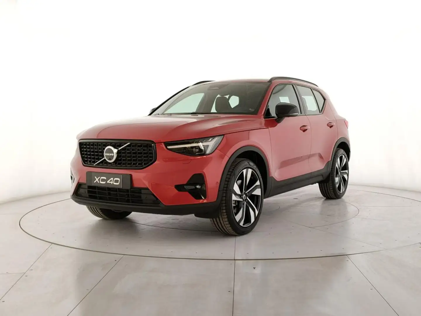 Volvo XC40 B3 automatico Ultra Dark - Pronta Consegna Rosso - 2