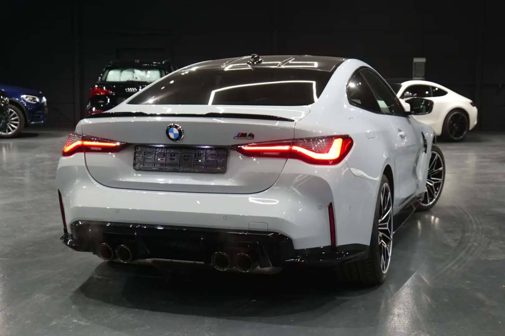 BMW M4 Coupe xDrive Competition*HUD*Laser*M-Drivers* Grau - 2