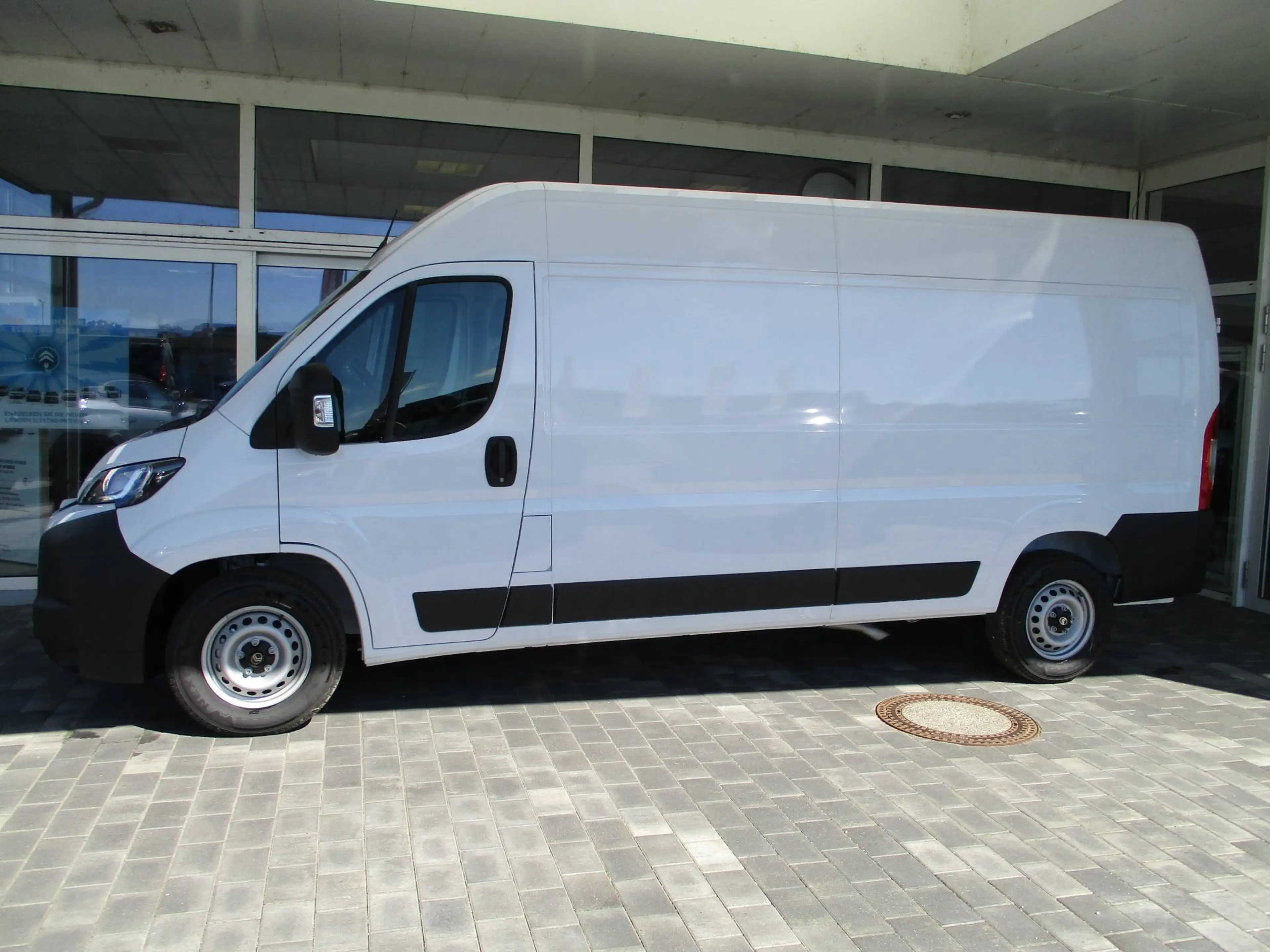 Citroen Jumper KW 35+ L3H2 Heavy BHDi 140 Automatik, € 30.000,-- Netto — photo 3