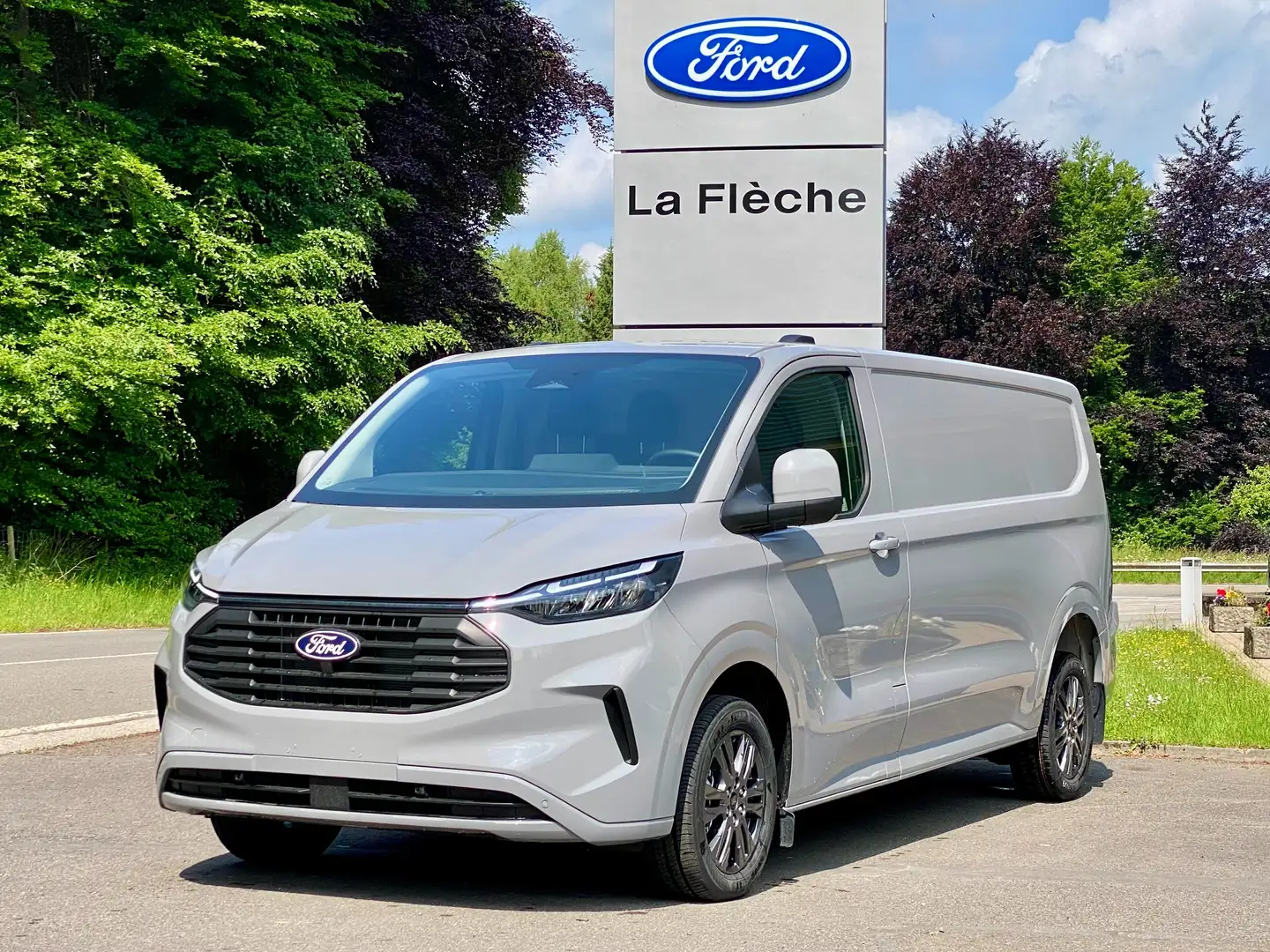 Ford Transit Custom Limited - L2 - 2.0L TD 150CH M6 Grijs - 2