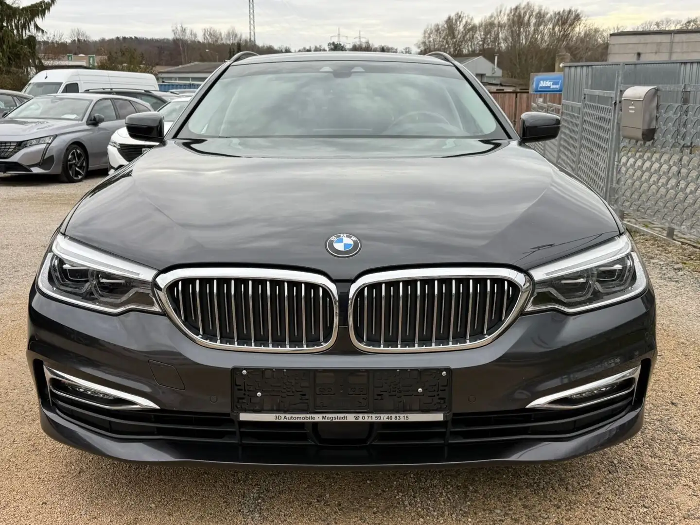 BMW 530 d xDrive Luxury Line,Luftfed.Pan.Head-Up Gris - 2