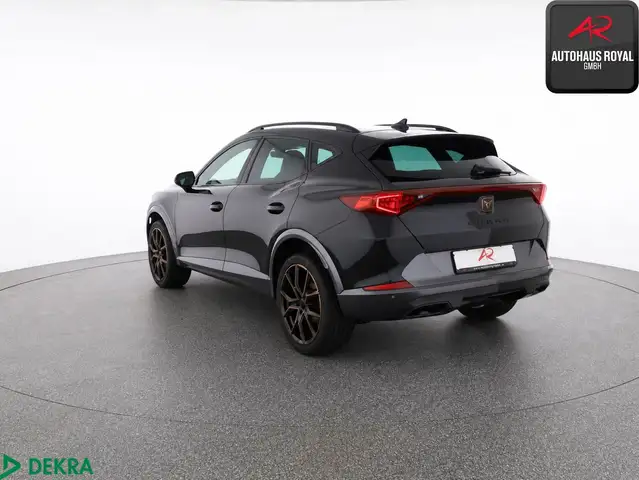 Cupra Formentor view 3